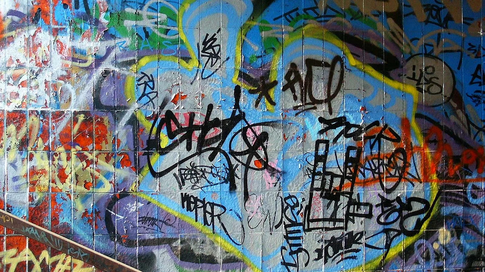 Graffiti Wall Background Wallpaper