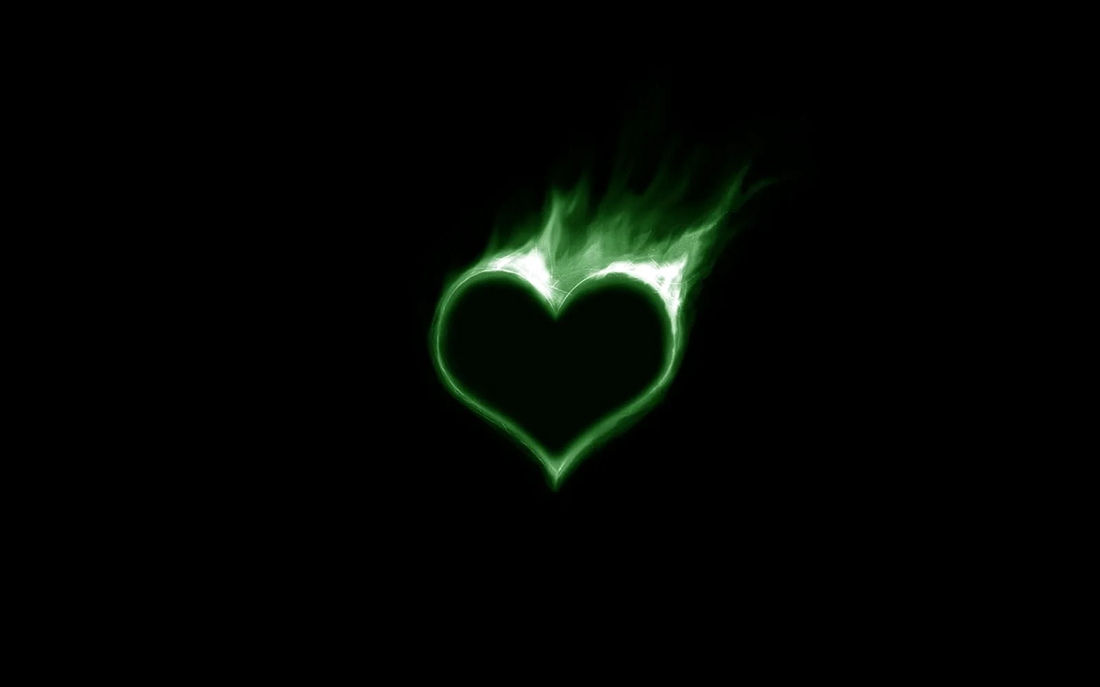 Green Heart Wallpaper