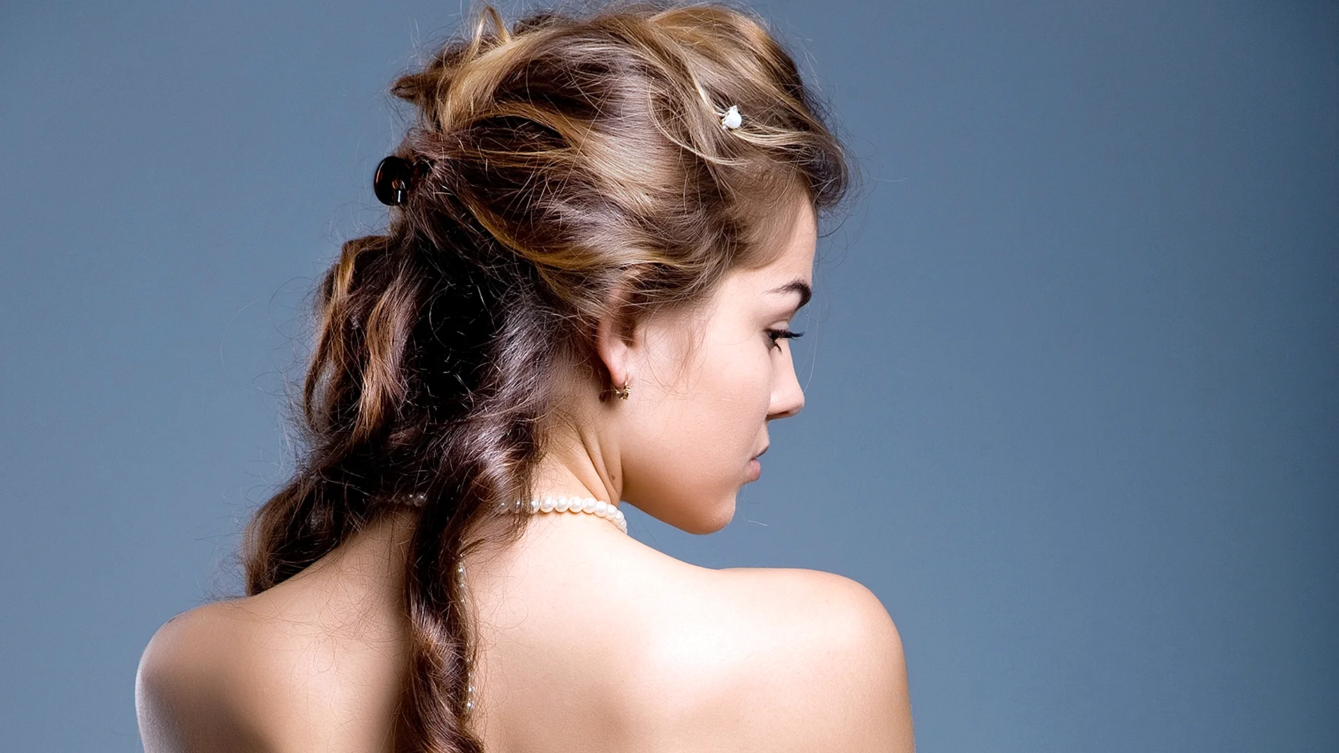 Hairstyle Wallpaper