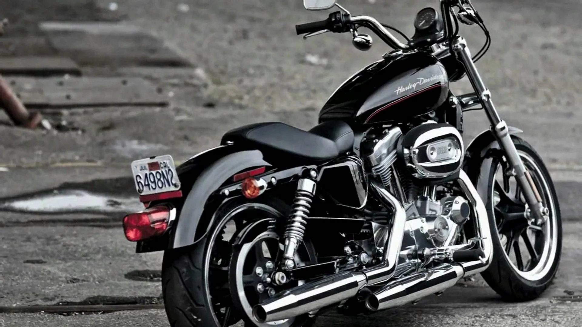 Harley Davidson Sportster 883 Wallpaper