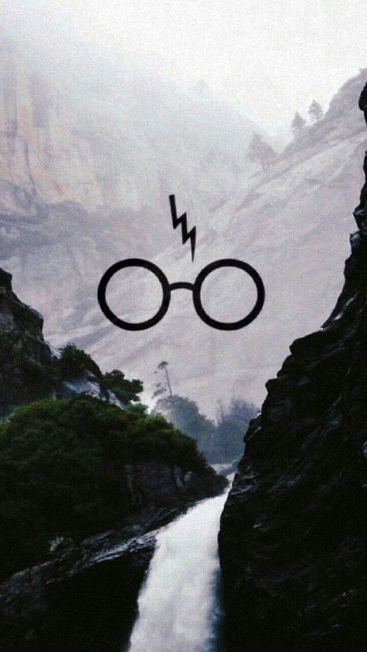 Harry Potter Lockscreen Wallpaper For iPhone