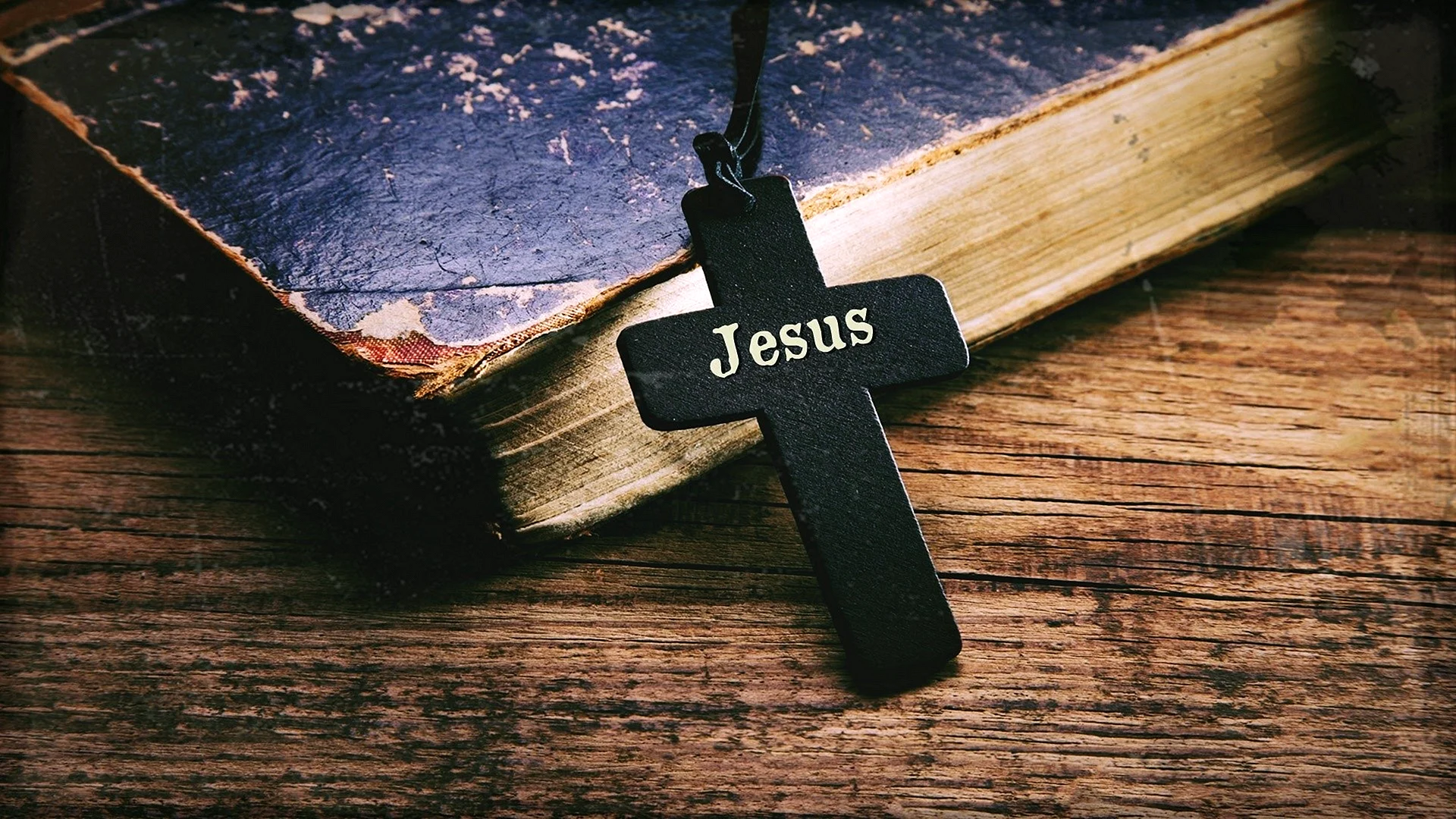 Holy Bible and Cross Wallpaper