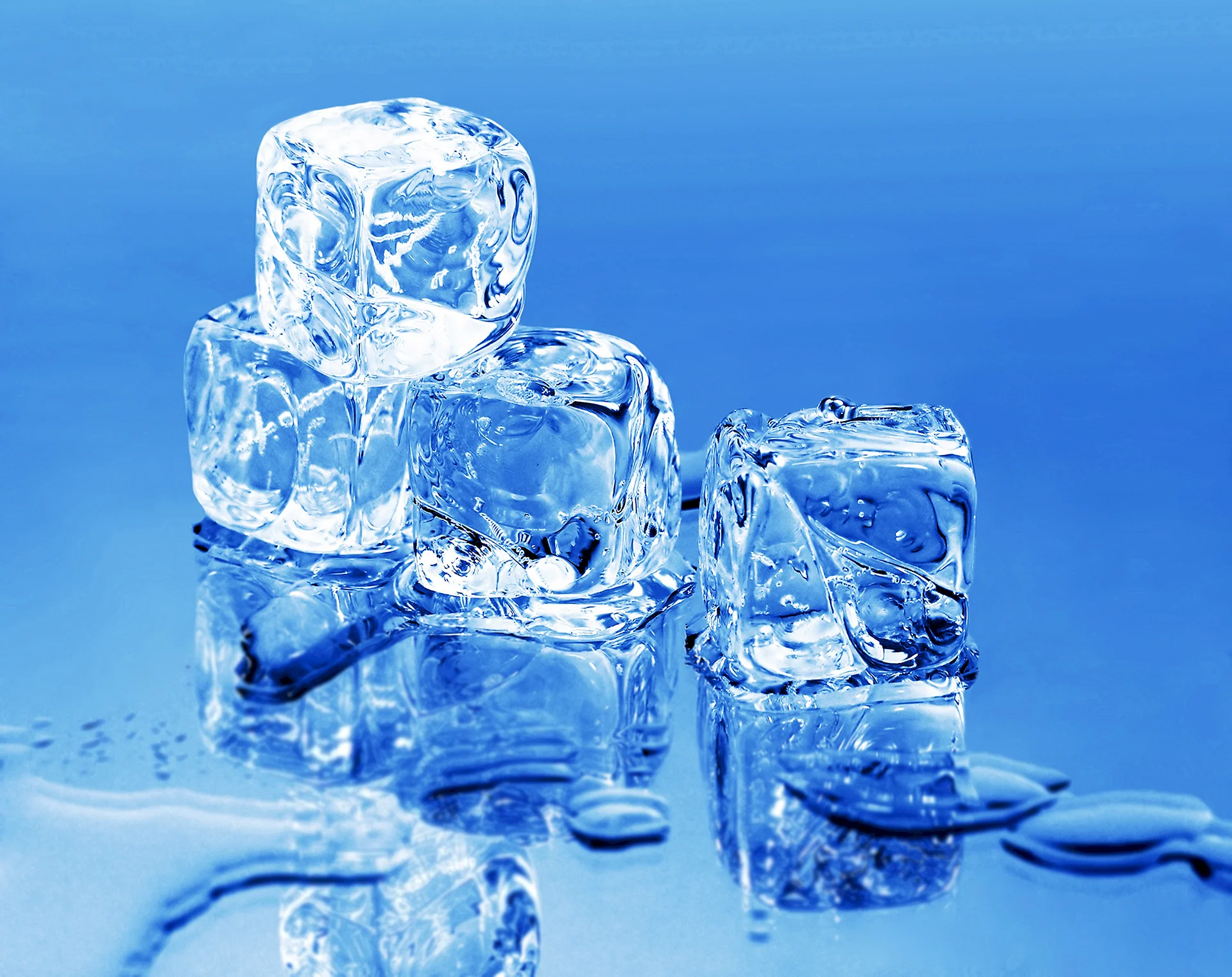 Ice Cube Water Wallpaper