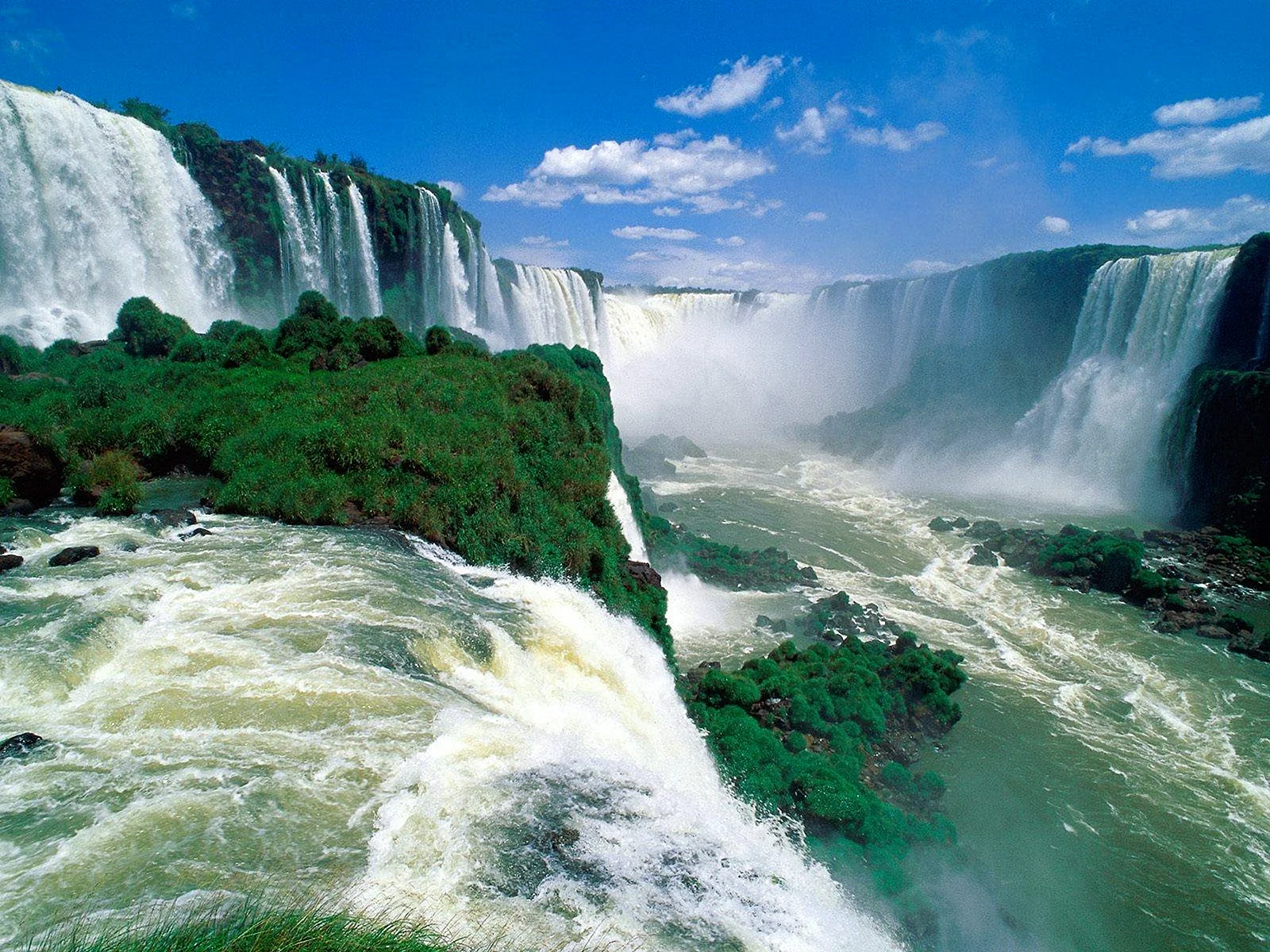 Iguazu Falls Brazil Wallpaper