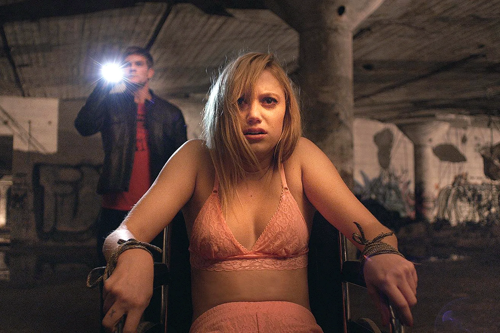 It follows 2014 Wallpaper