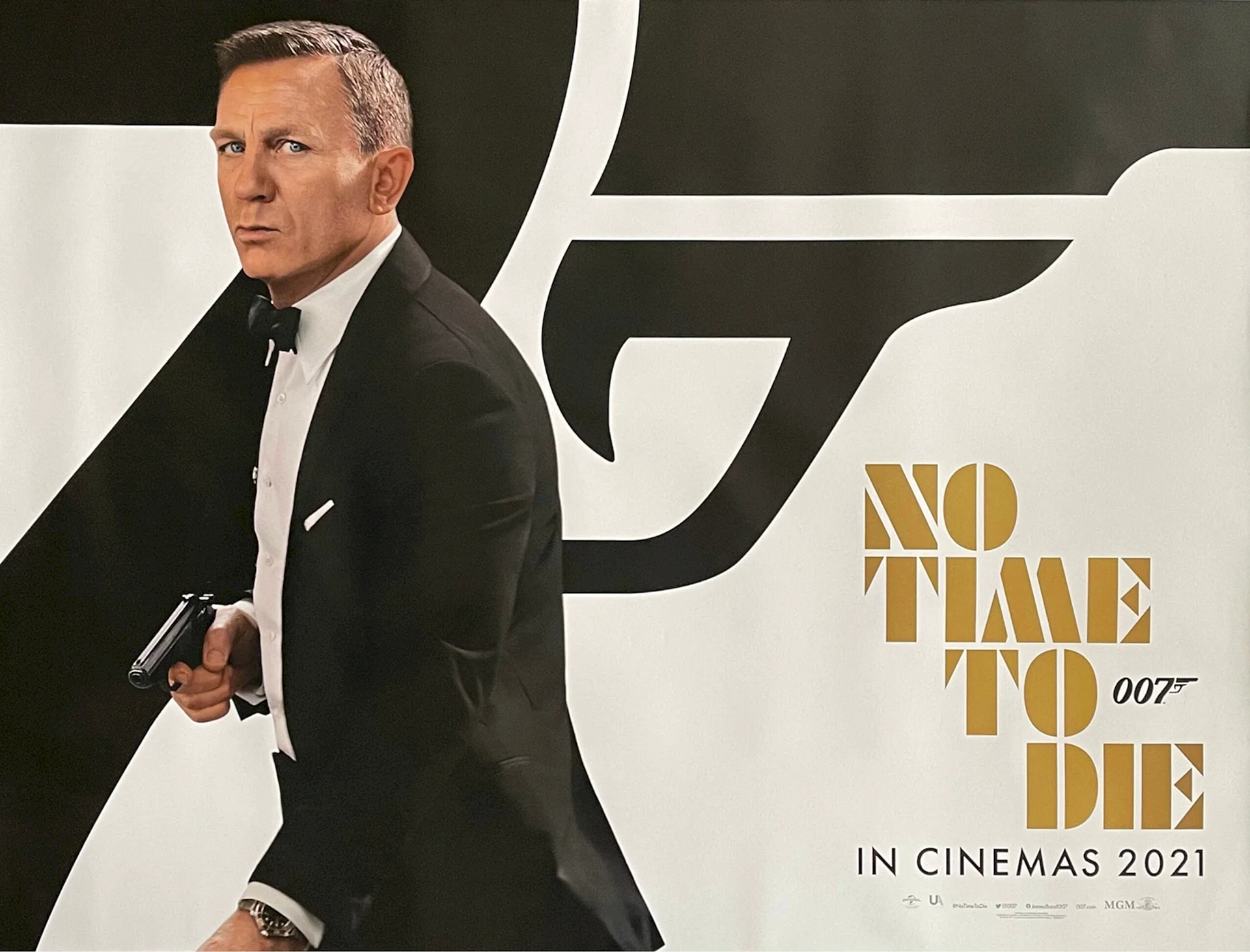 James Bond 2021 Wallpaper