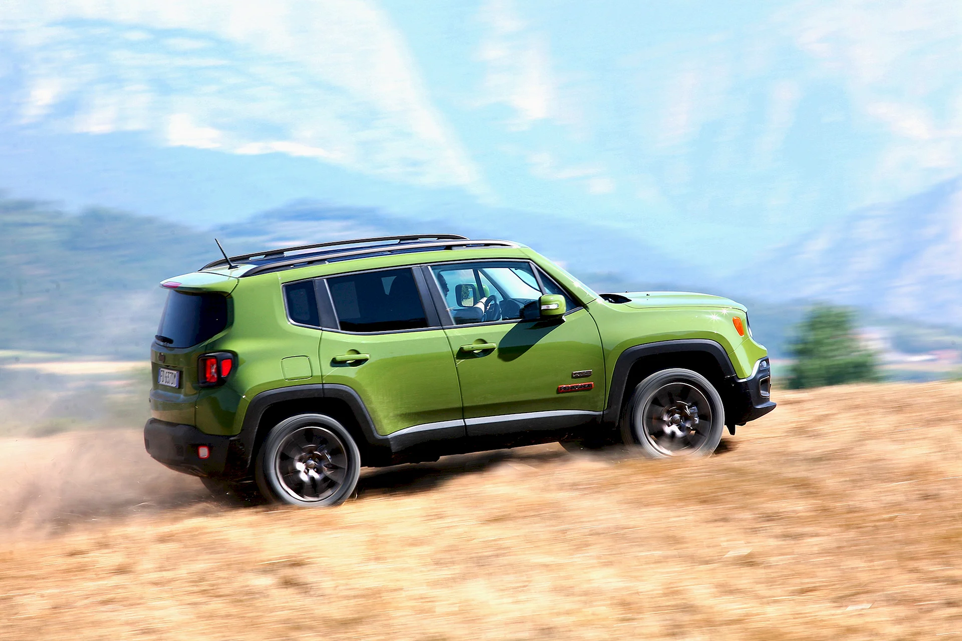 Jeep Renegade 2016 Wallpaper