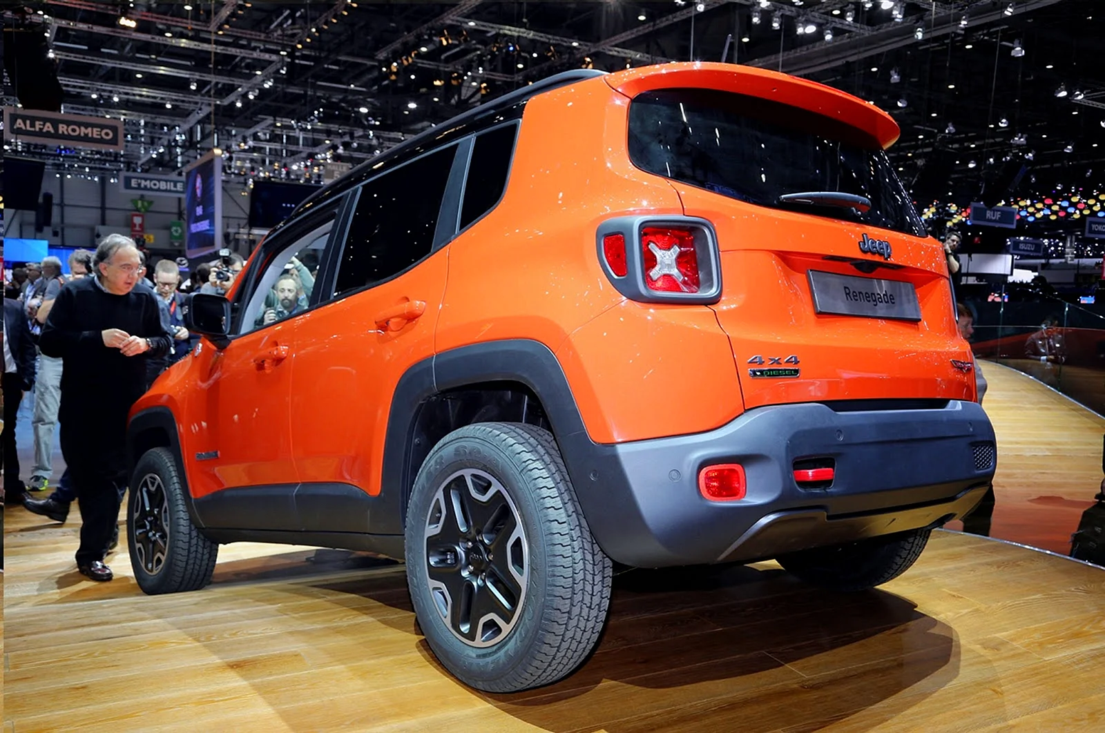 Jeep Renegade 2021 Wallpaper