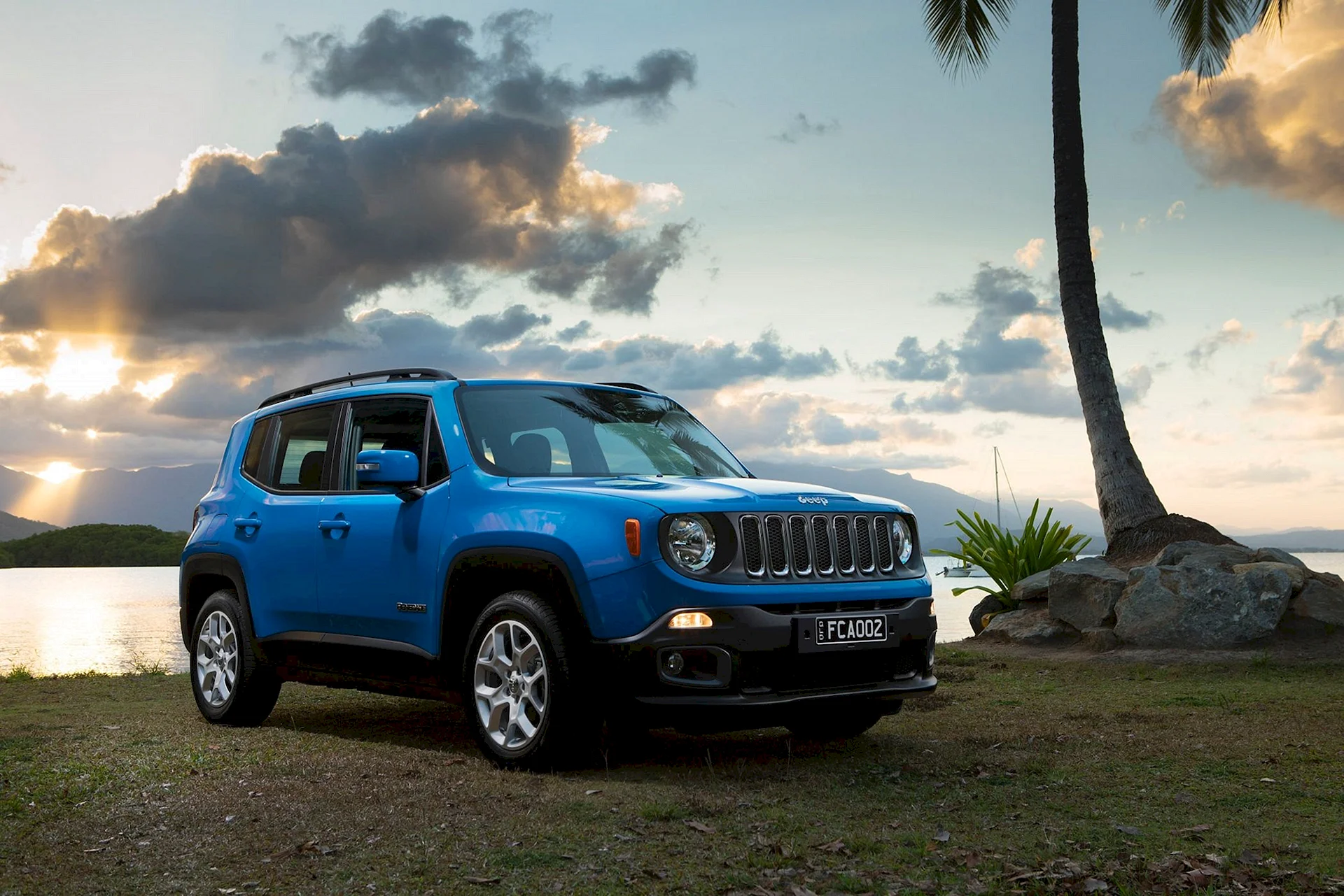 Jeep Renegade Longitude Wallpaper