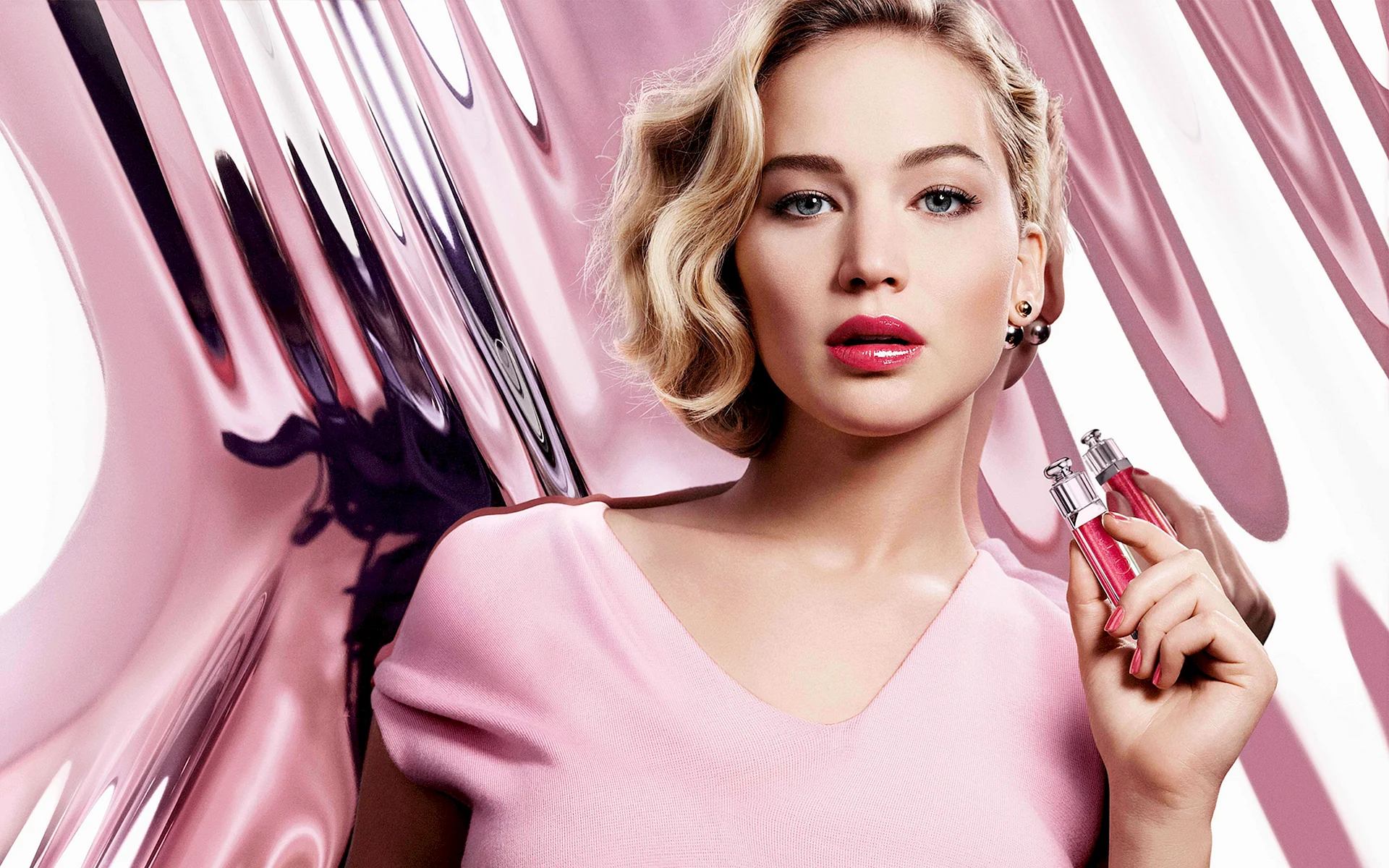 Jennifer Lawrence Dior Wallpaper
