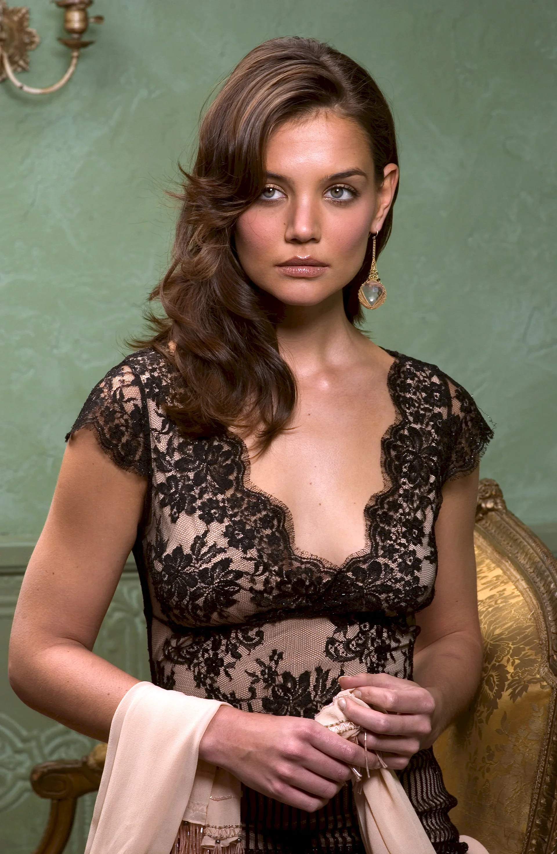 Katie Holmes Young Wallpaper