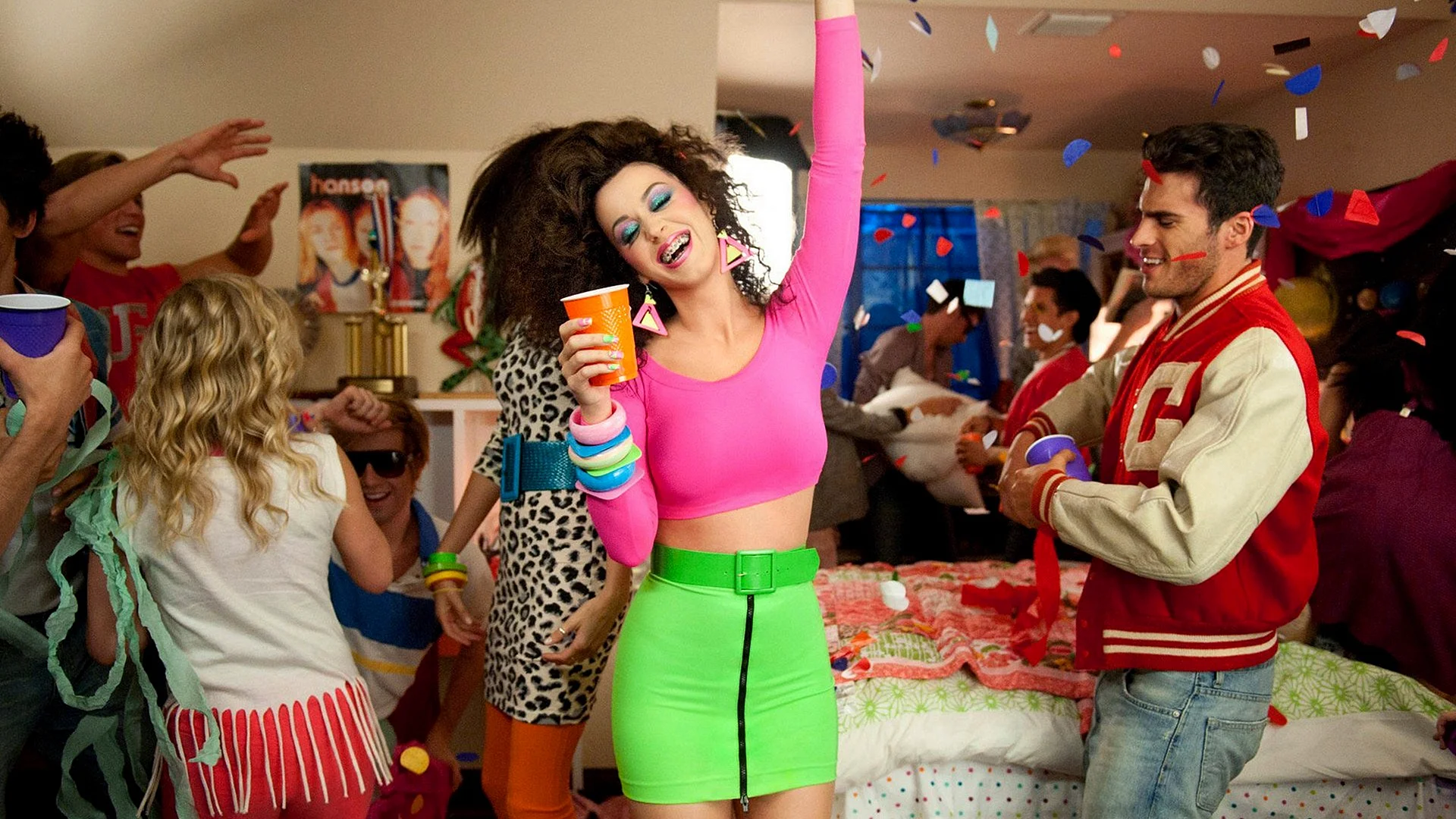 Katy Perry Party Wallpaper