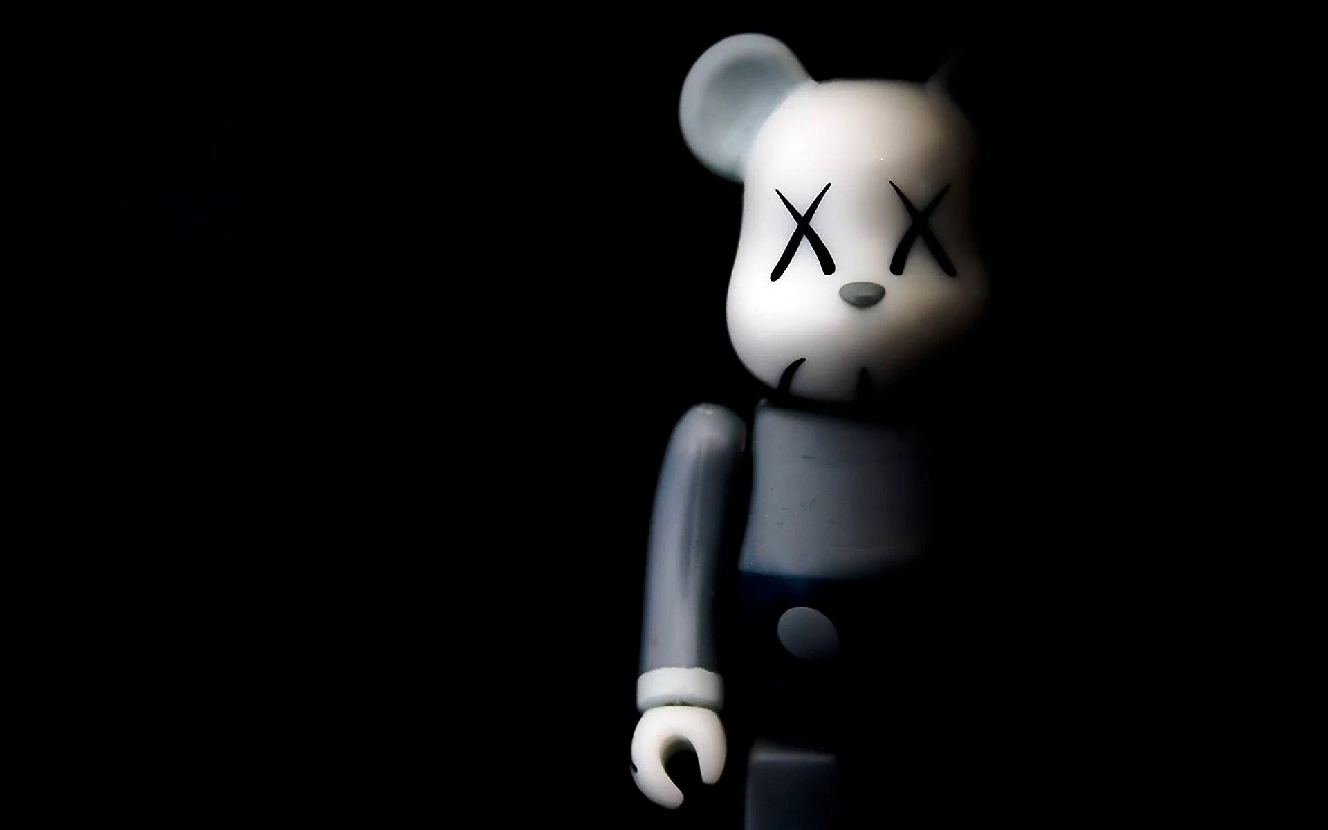 Kaws Wallpaper