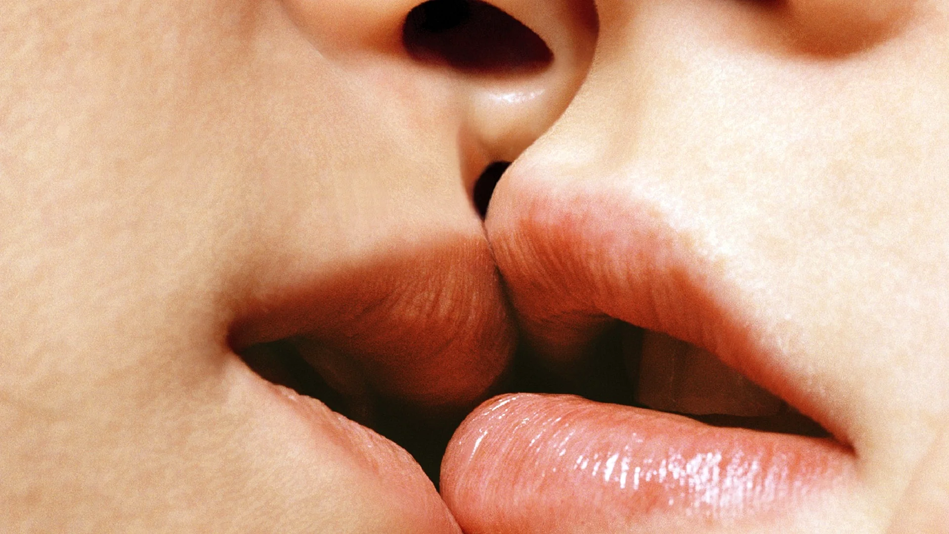 Kiss Bibir Wallpaper