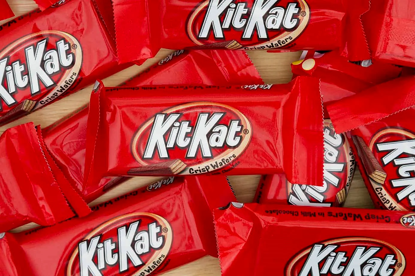 Kitkat Chocolate Background Wallpaper