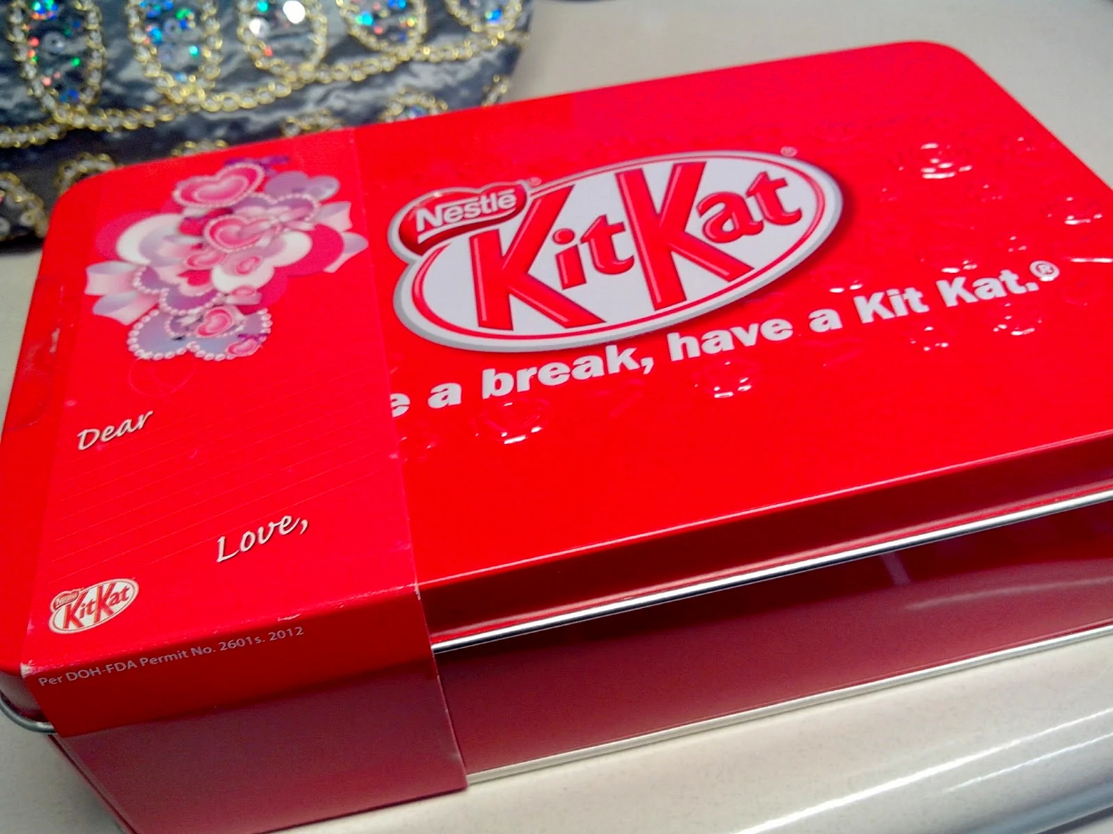 Kitkat HD Wallpaper