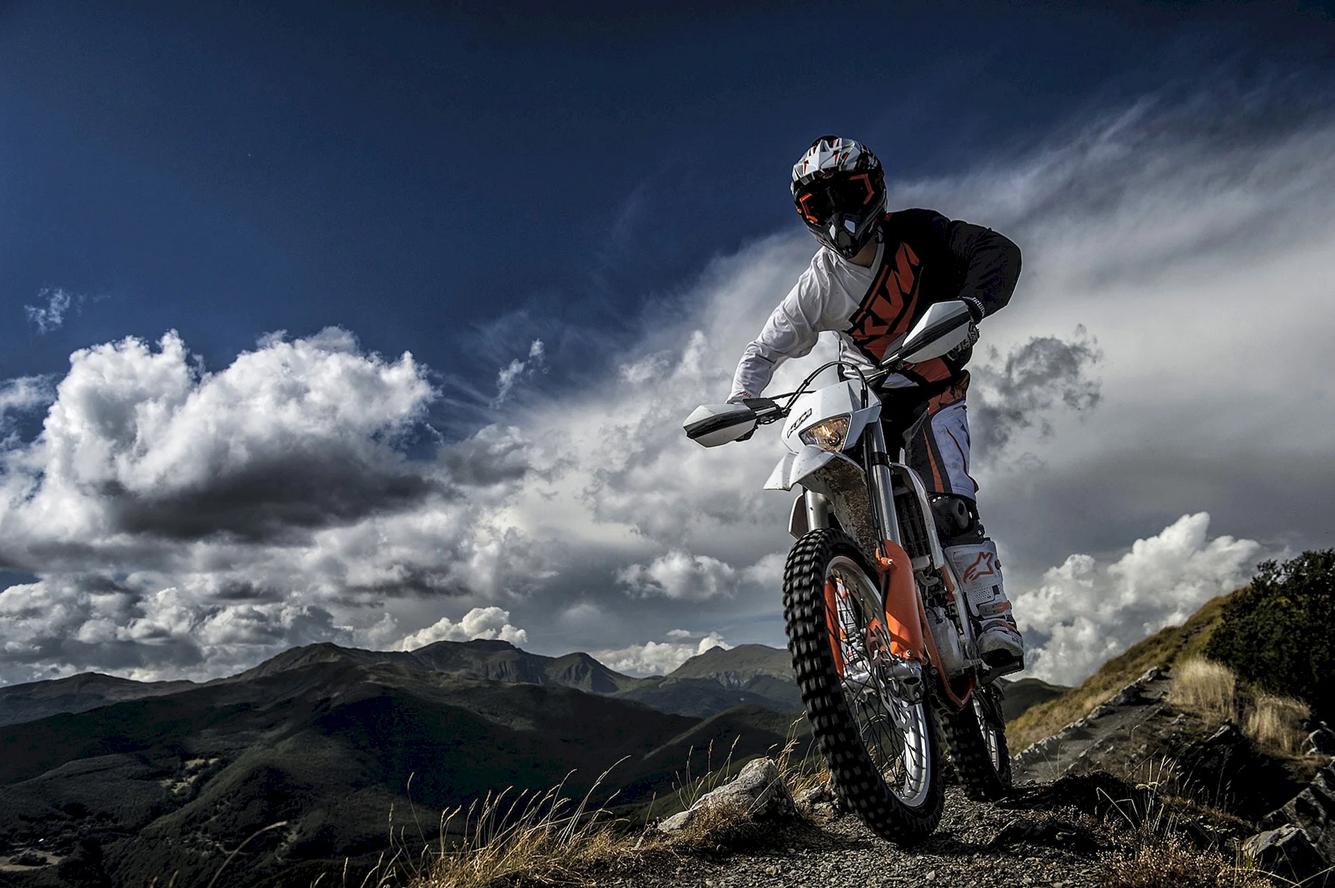 Ktm Trail Wallpaper