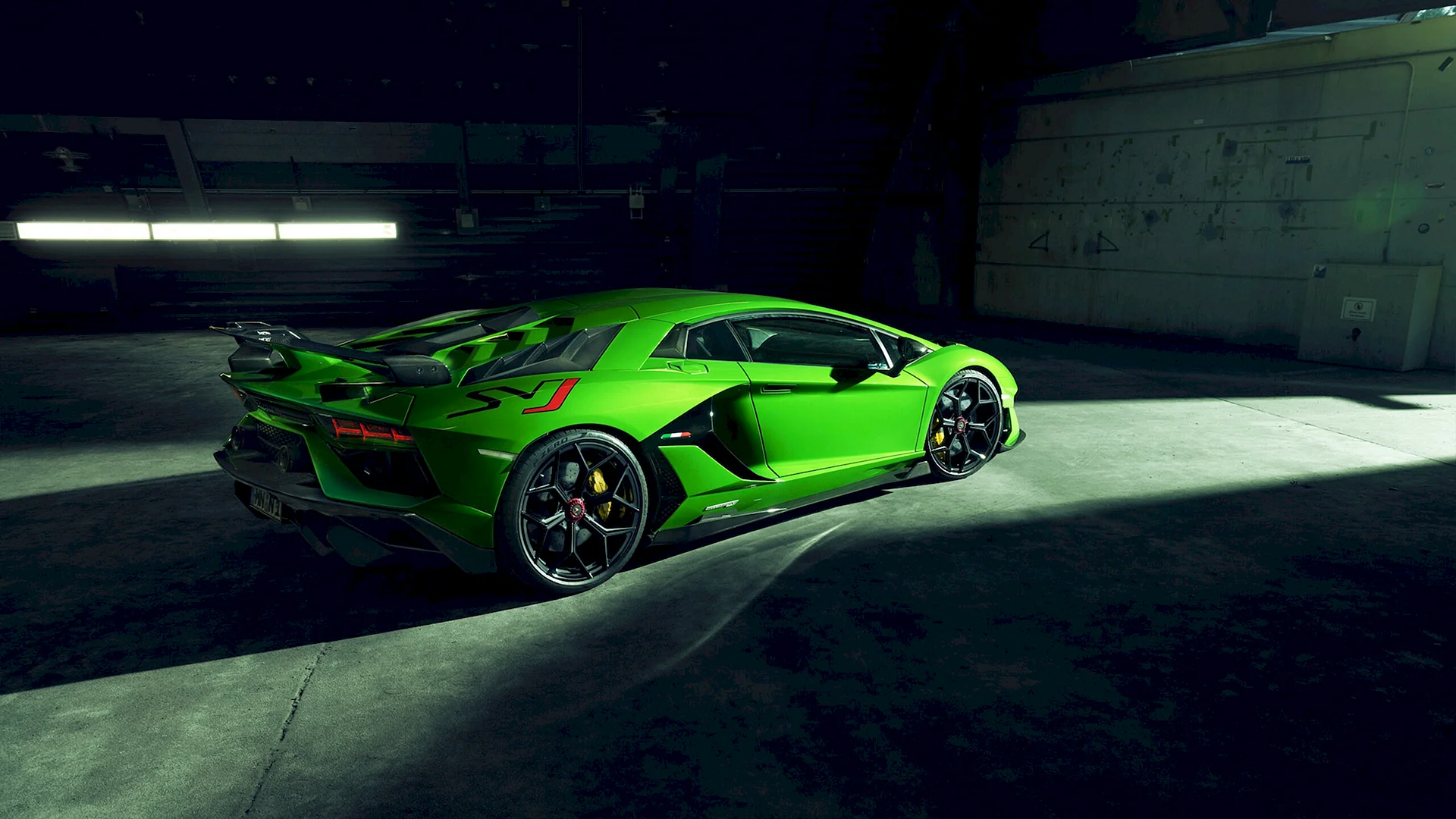 Lamborghini Aventador 16k Wallpaper