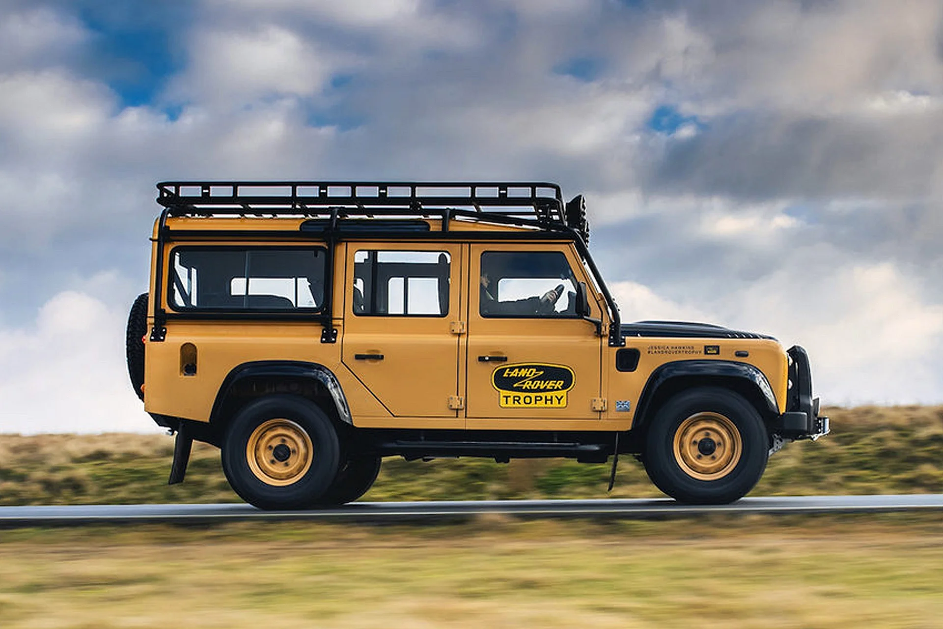 Land Rover Defender 127 Wallpaper