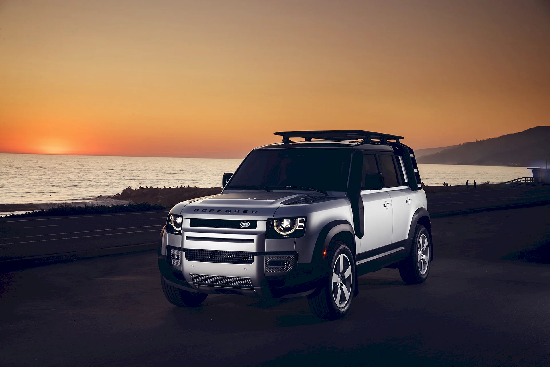 Land Rover Defender 2021 Wallpaper