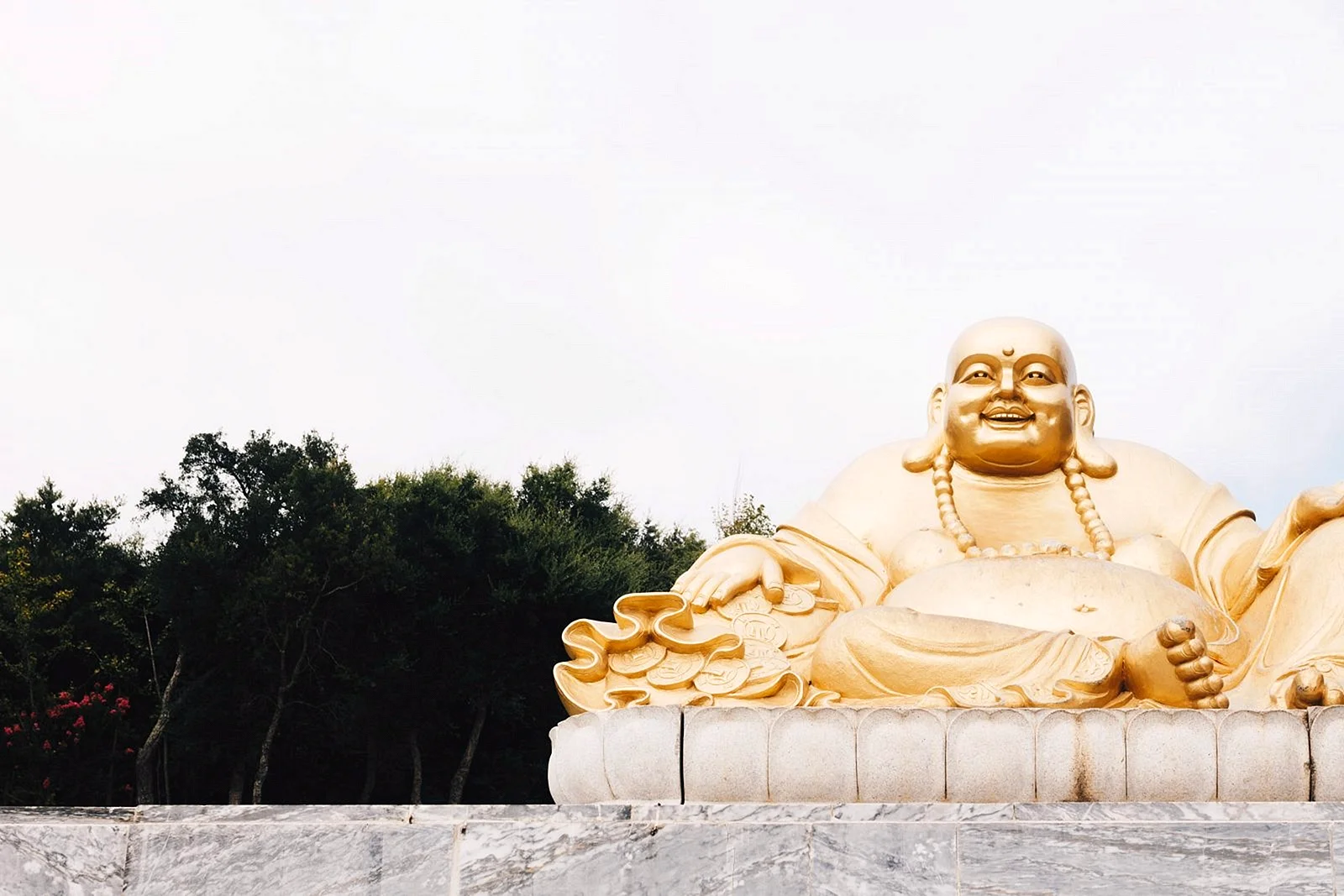 Laughing Buddha Statue Wallpaper