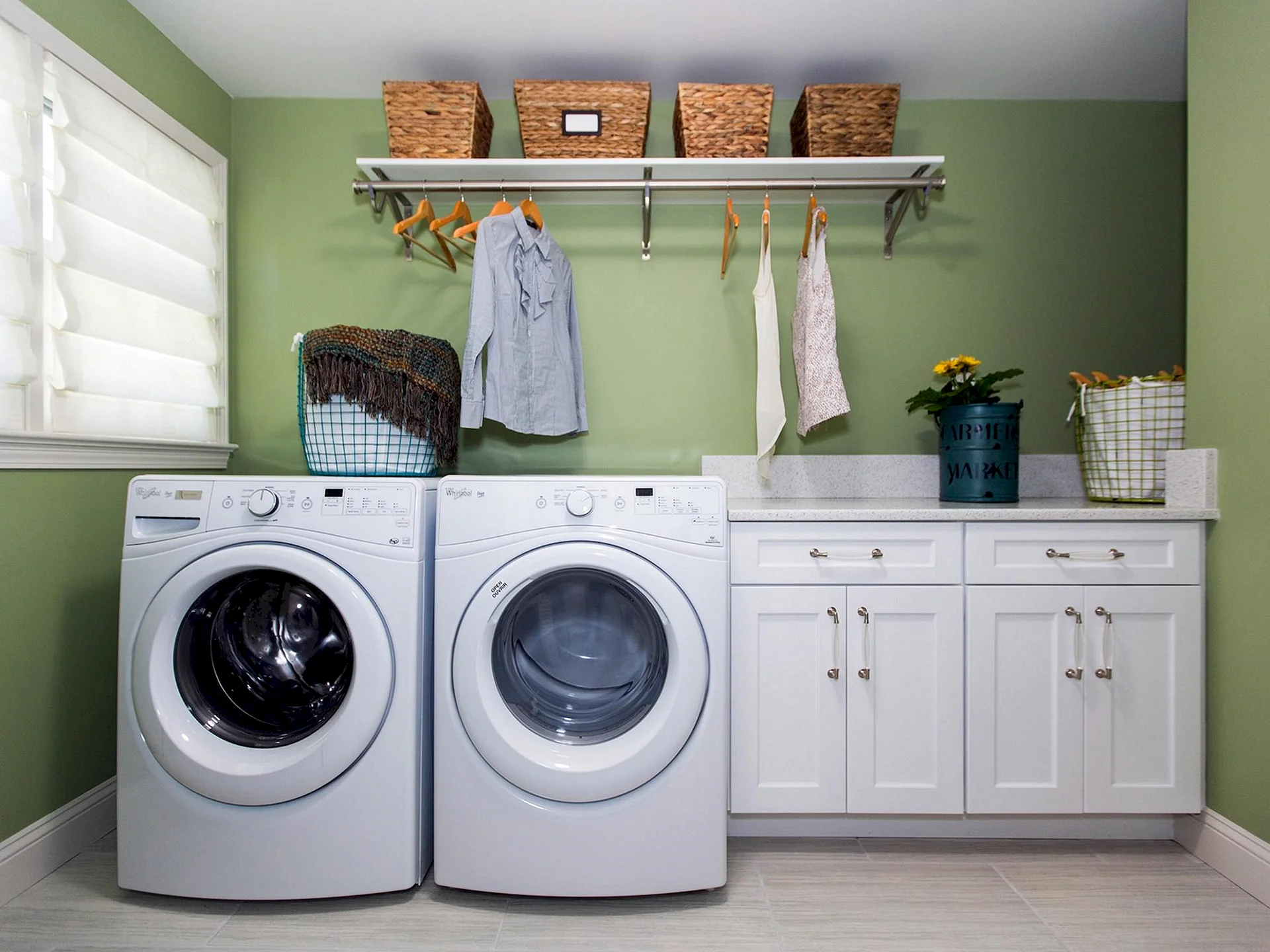 Laundry Room Wallpaper