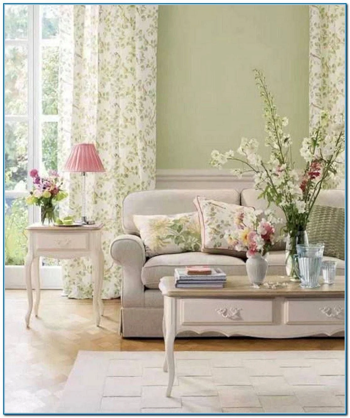 Laura Ashley Ss22 Wallpaper