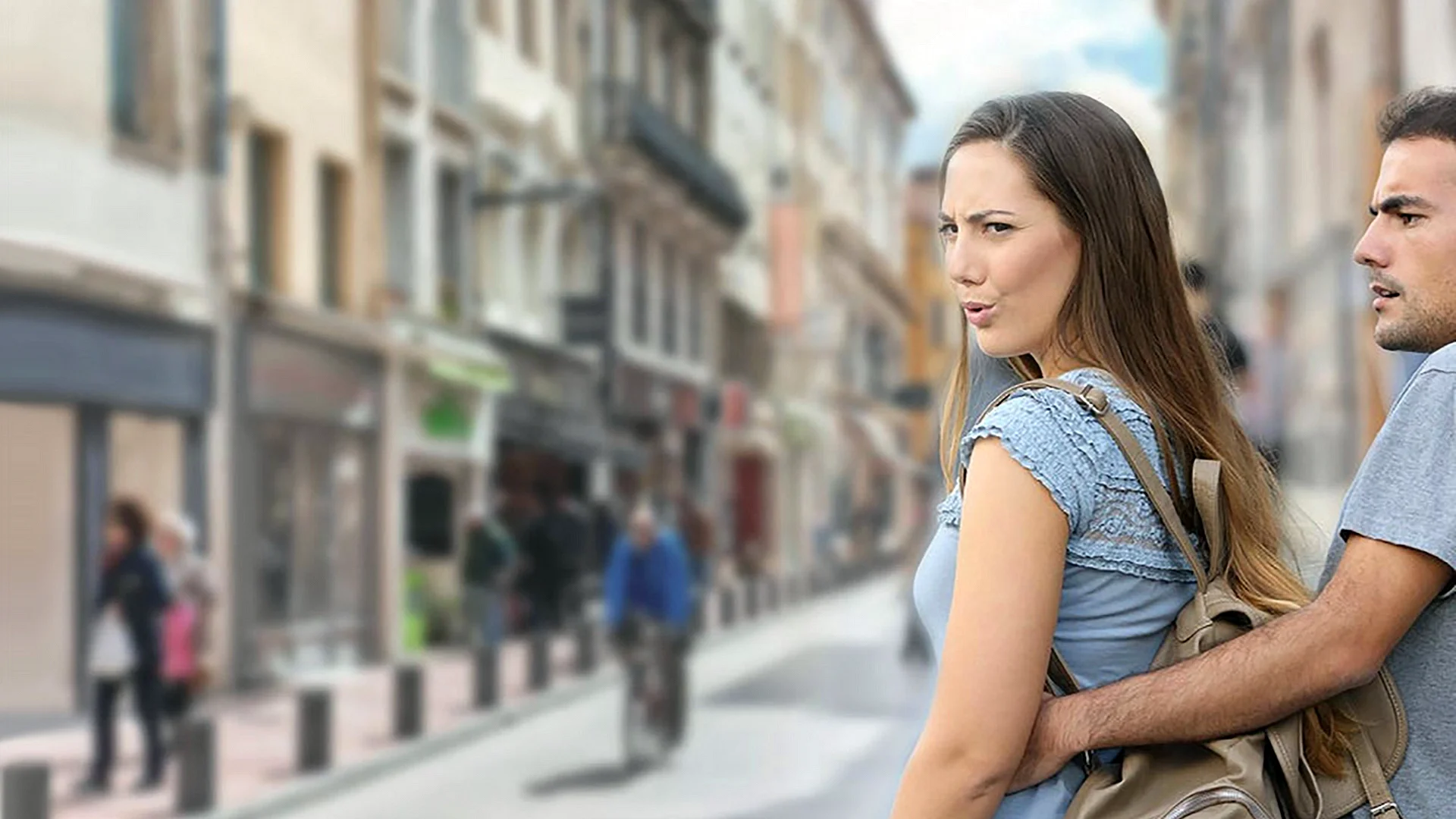 Laura Distracted Boyfriend Wallpaper