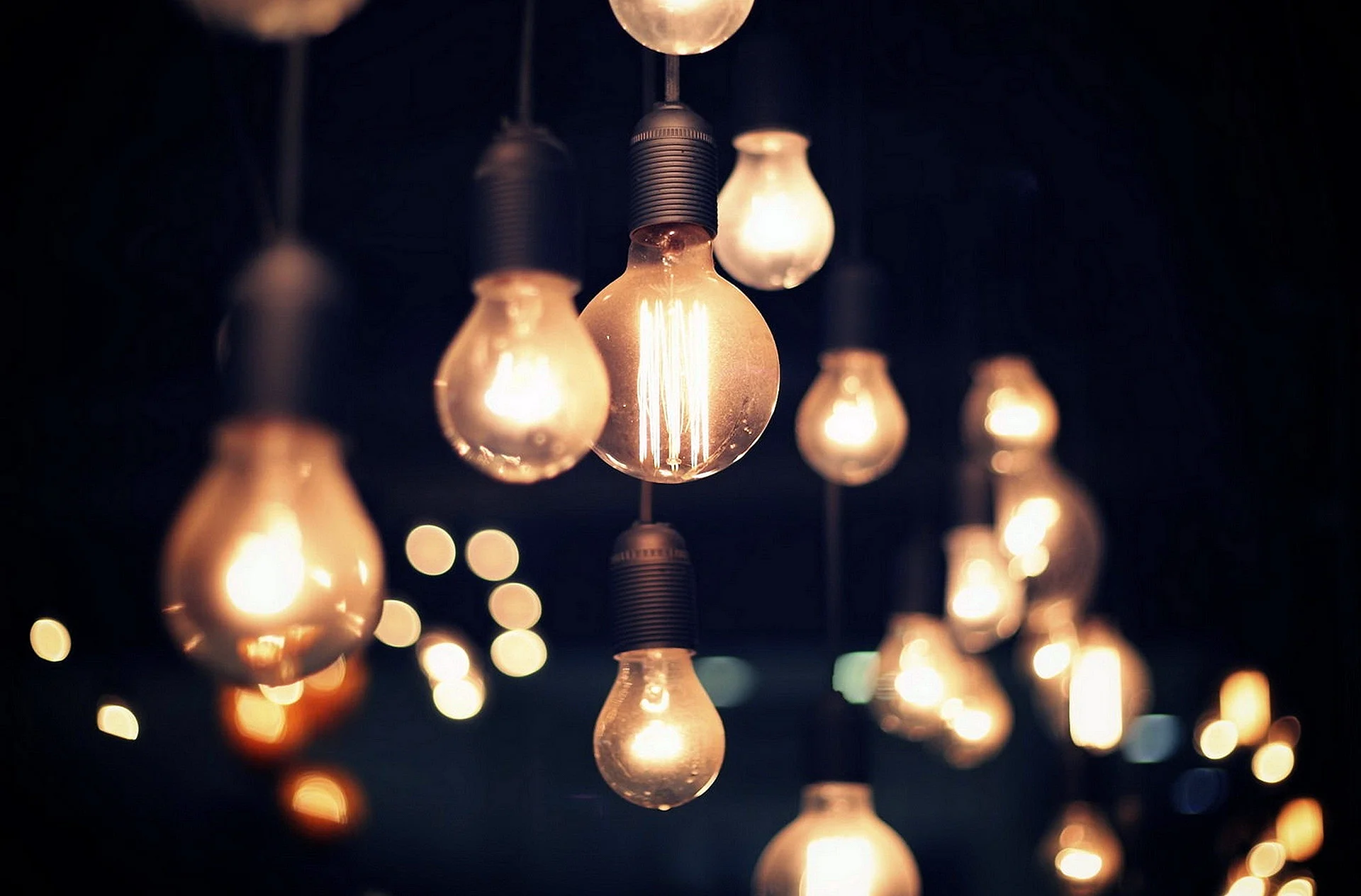 Light Bulb Wallpaper