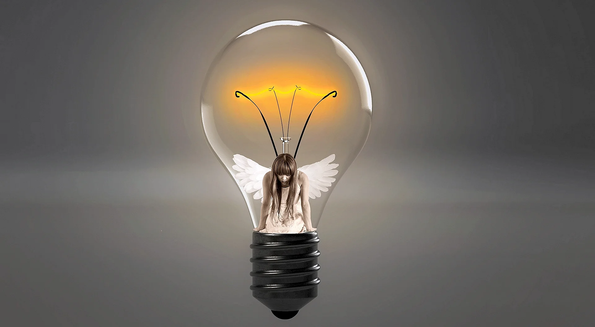 Light Bulb Wallpaper