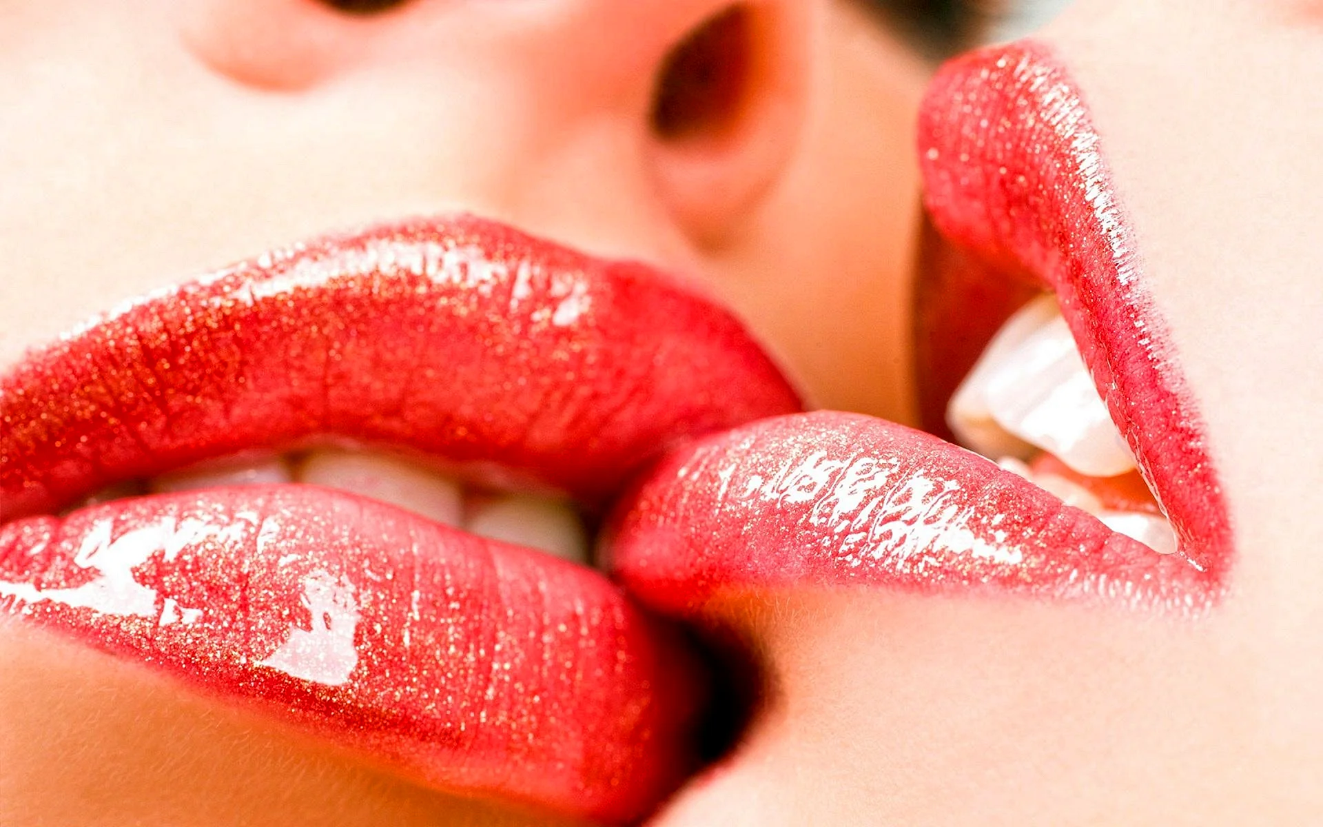 Lipstick Kissing Wallpaper