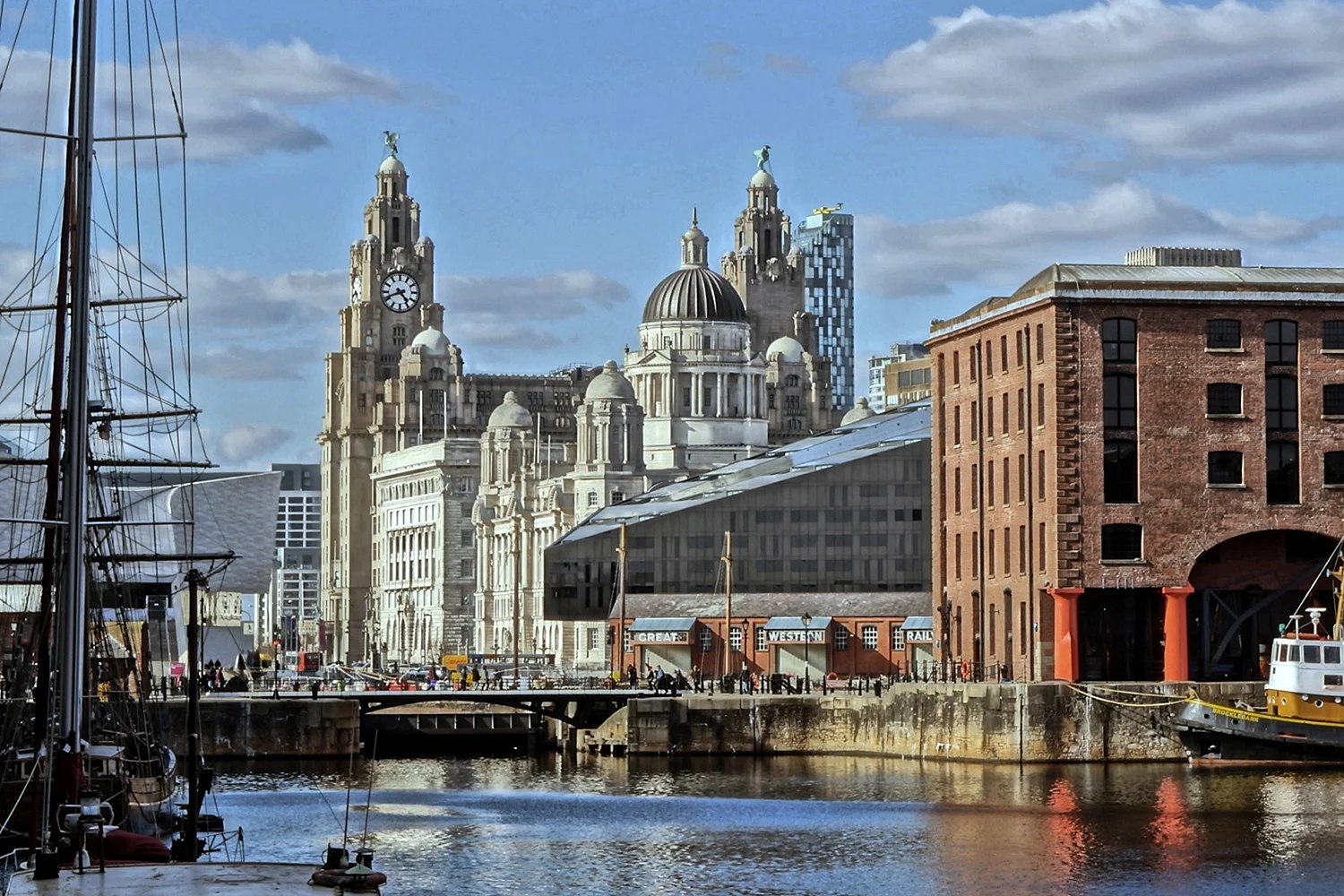 Liverpool City Wallpaper