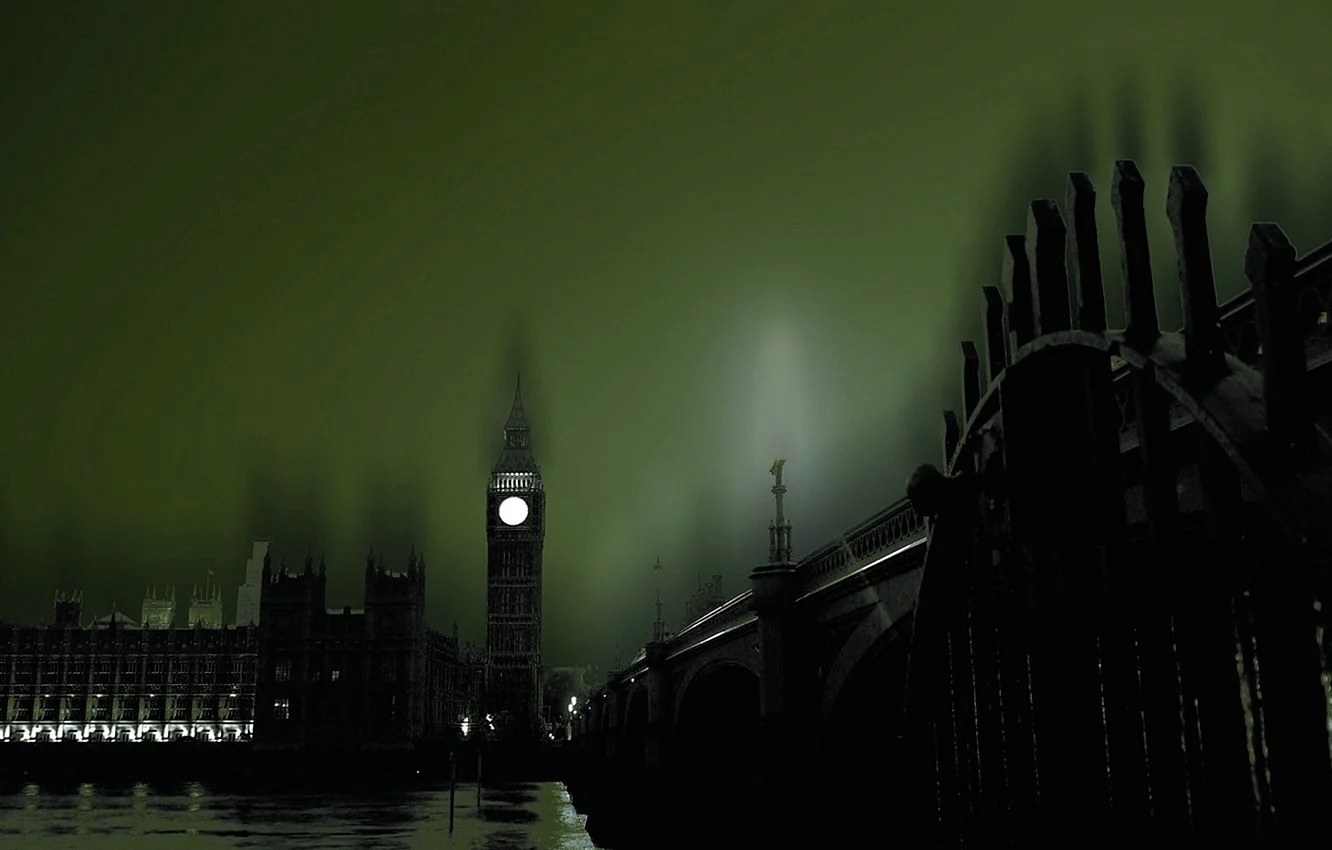 London Dark Wallpaper