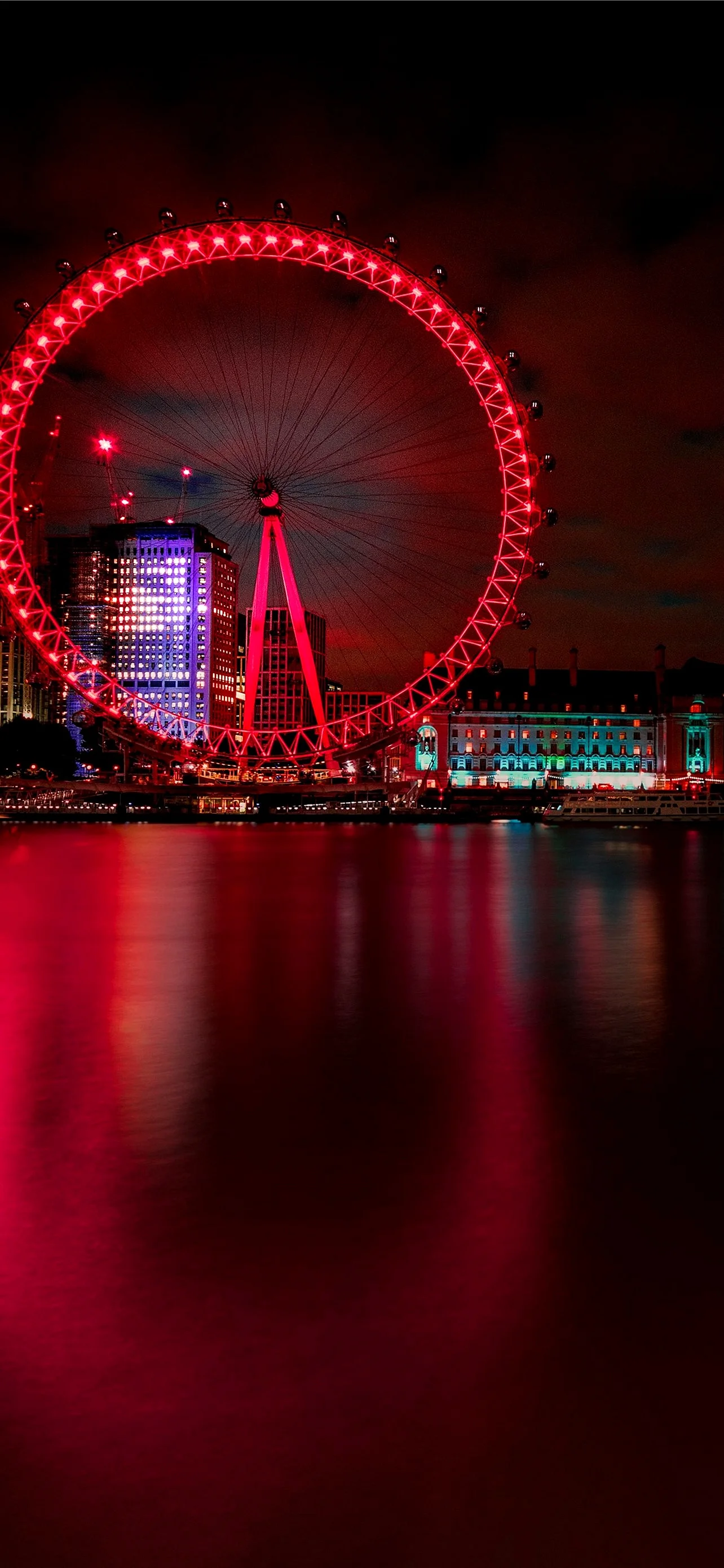 London Night Wallpaper for iPhone 14 Plus