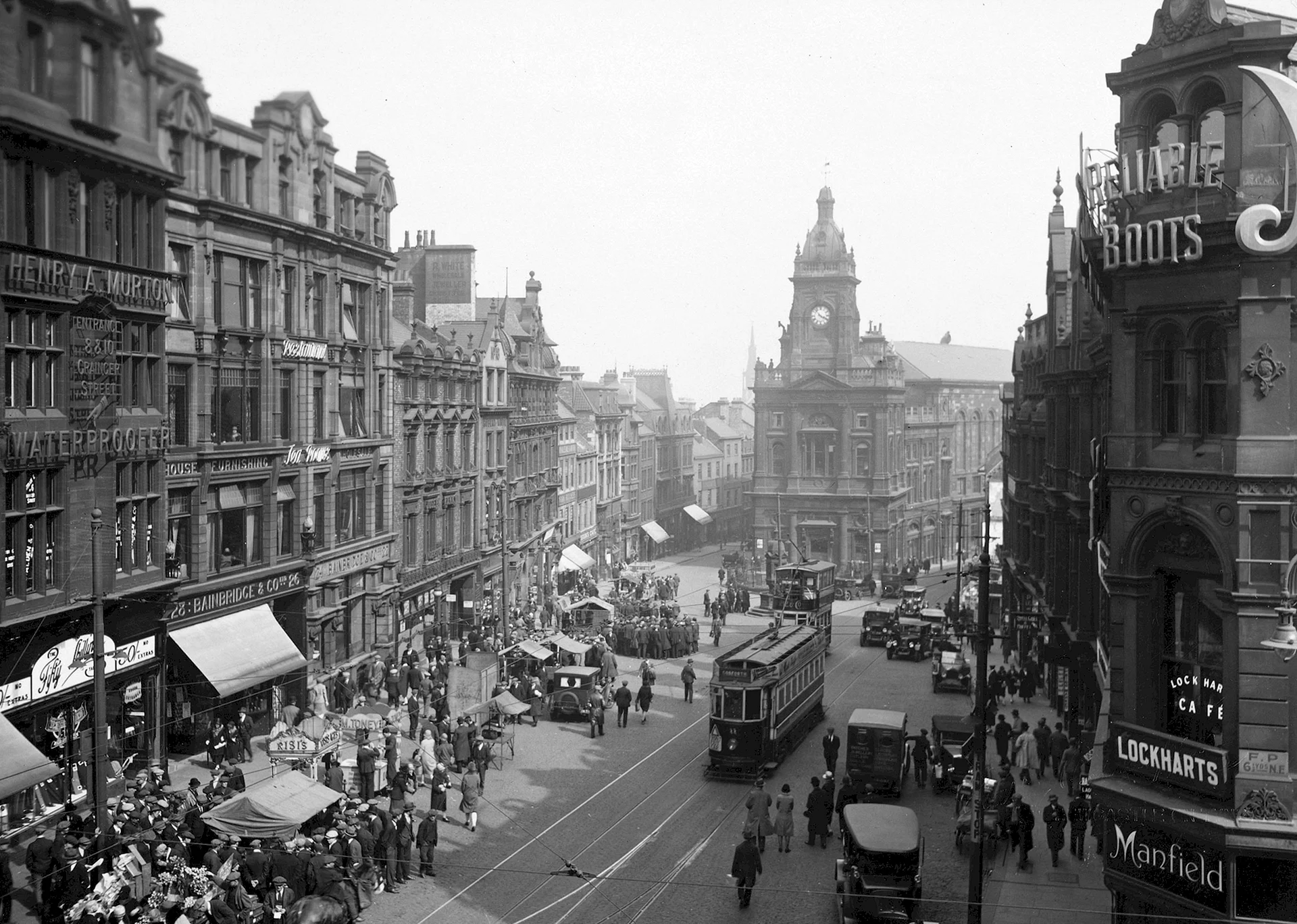 London 1930 Wallpaper