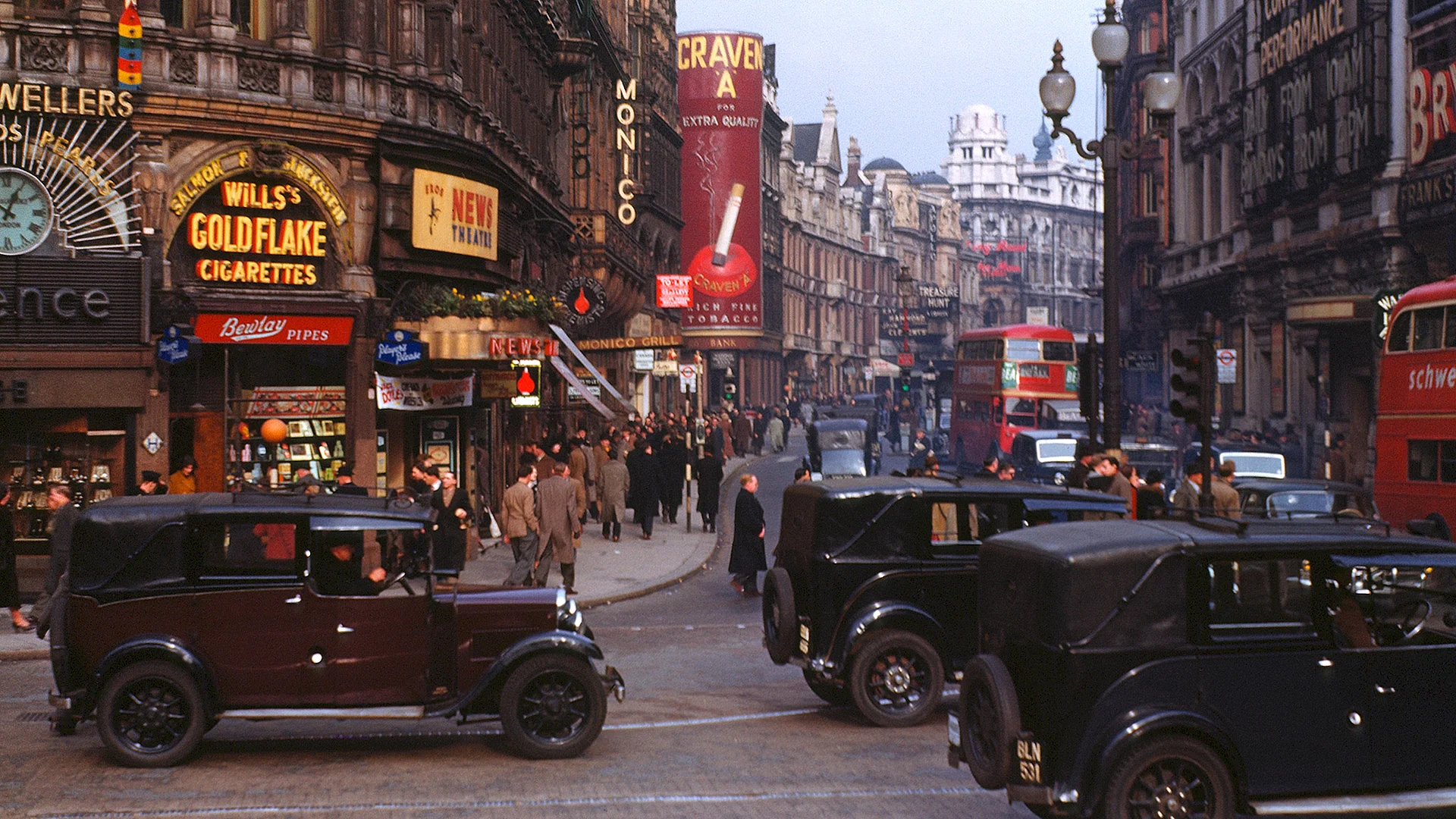 London 1930s Wallpaper