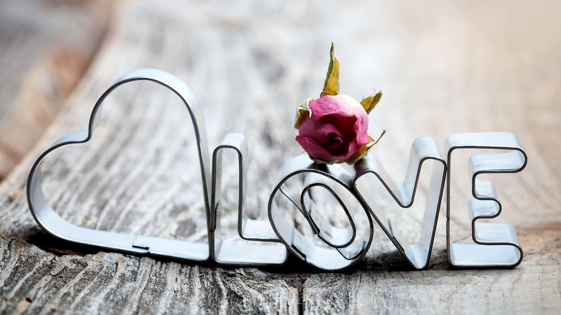 Love Wallpaper