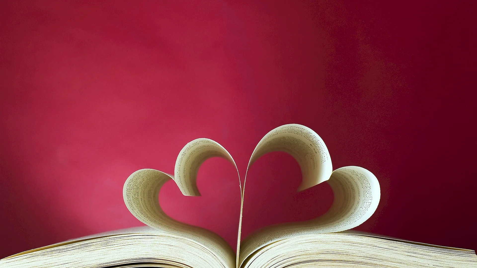 Love Book Wallpaper