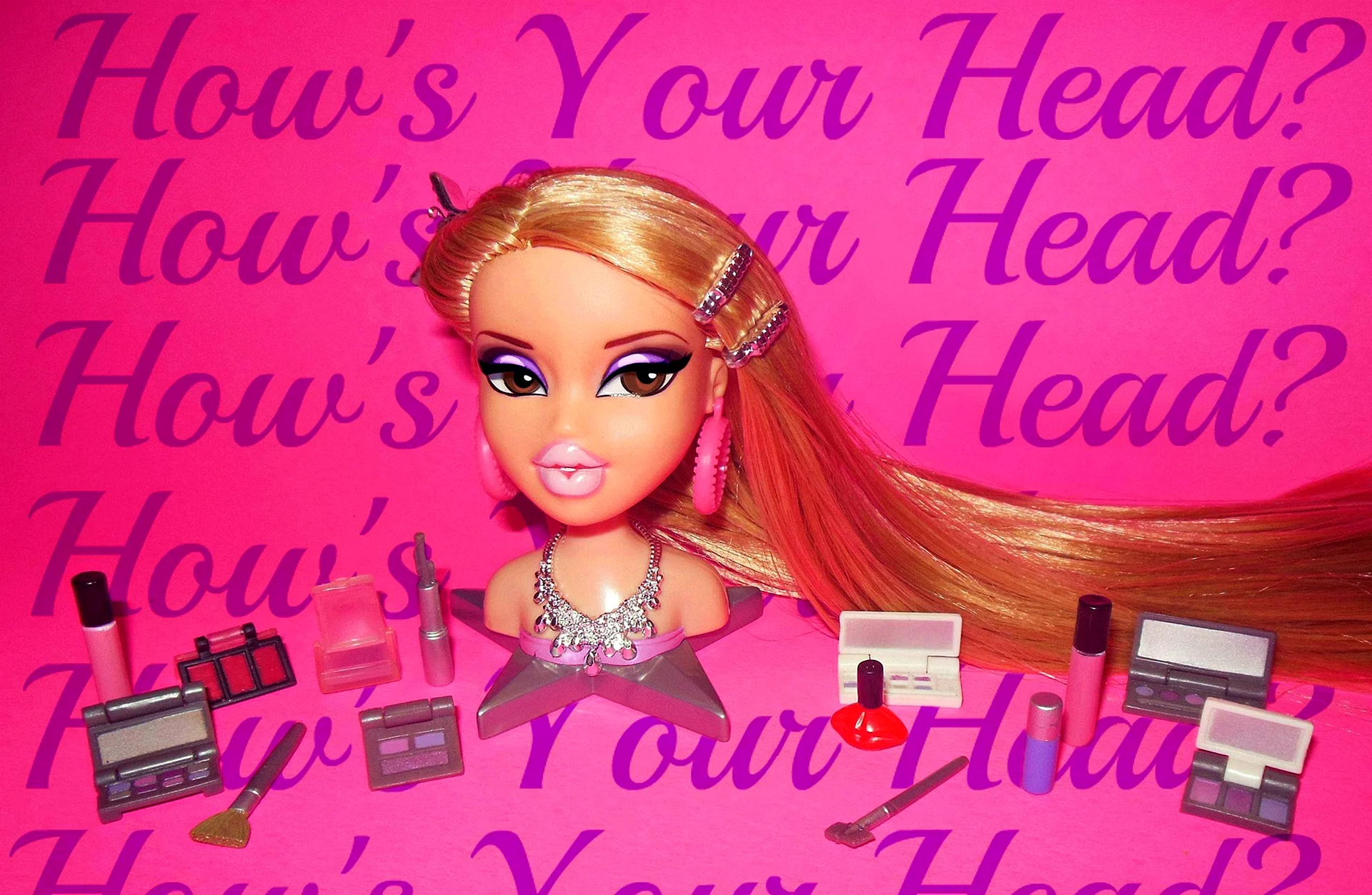 Lovely Doll Bratz Wallpaper