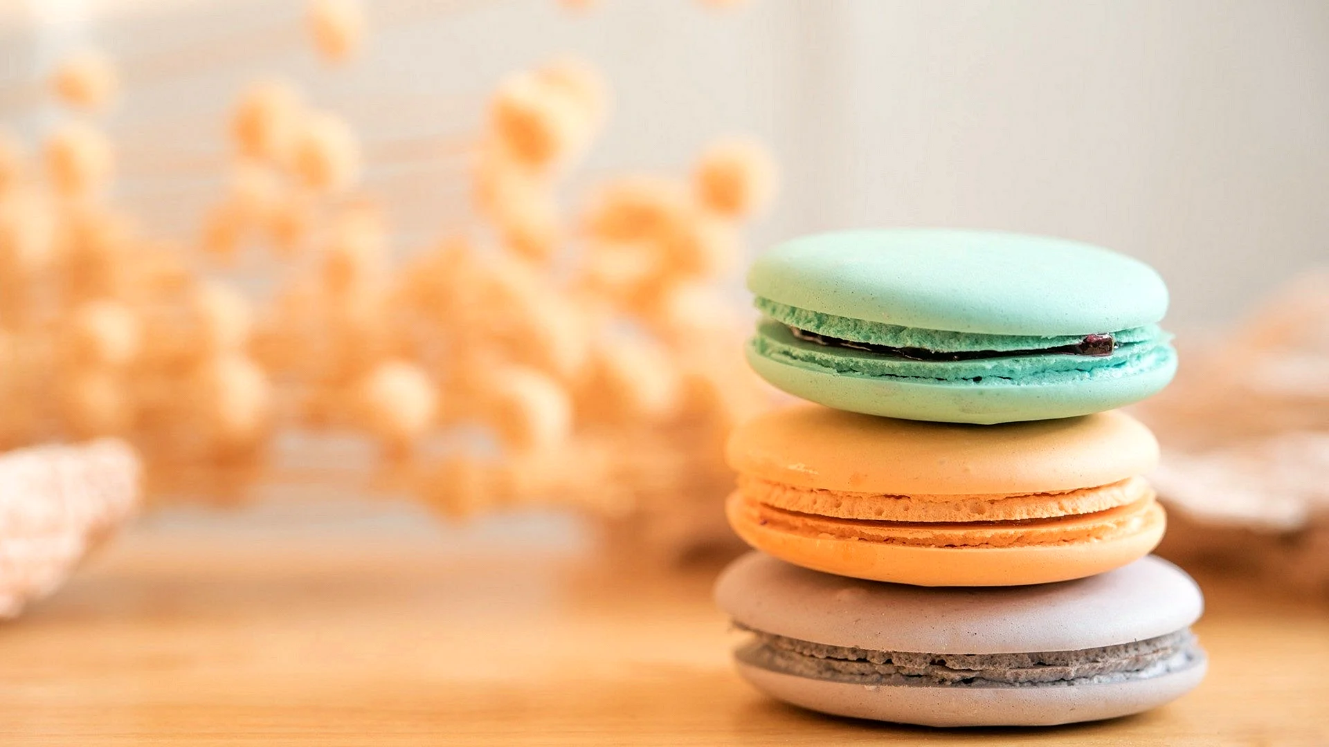 Macaroon Wallpaper