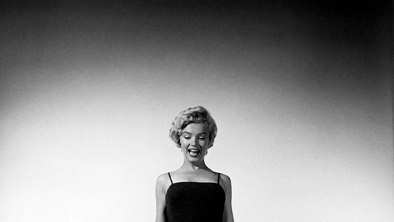 Marilyn Monroe And Audrey Hepburn Wallpaper