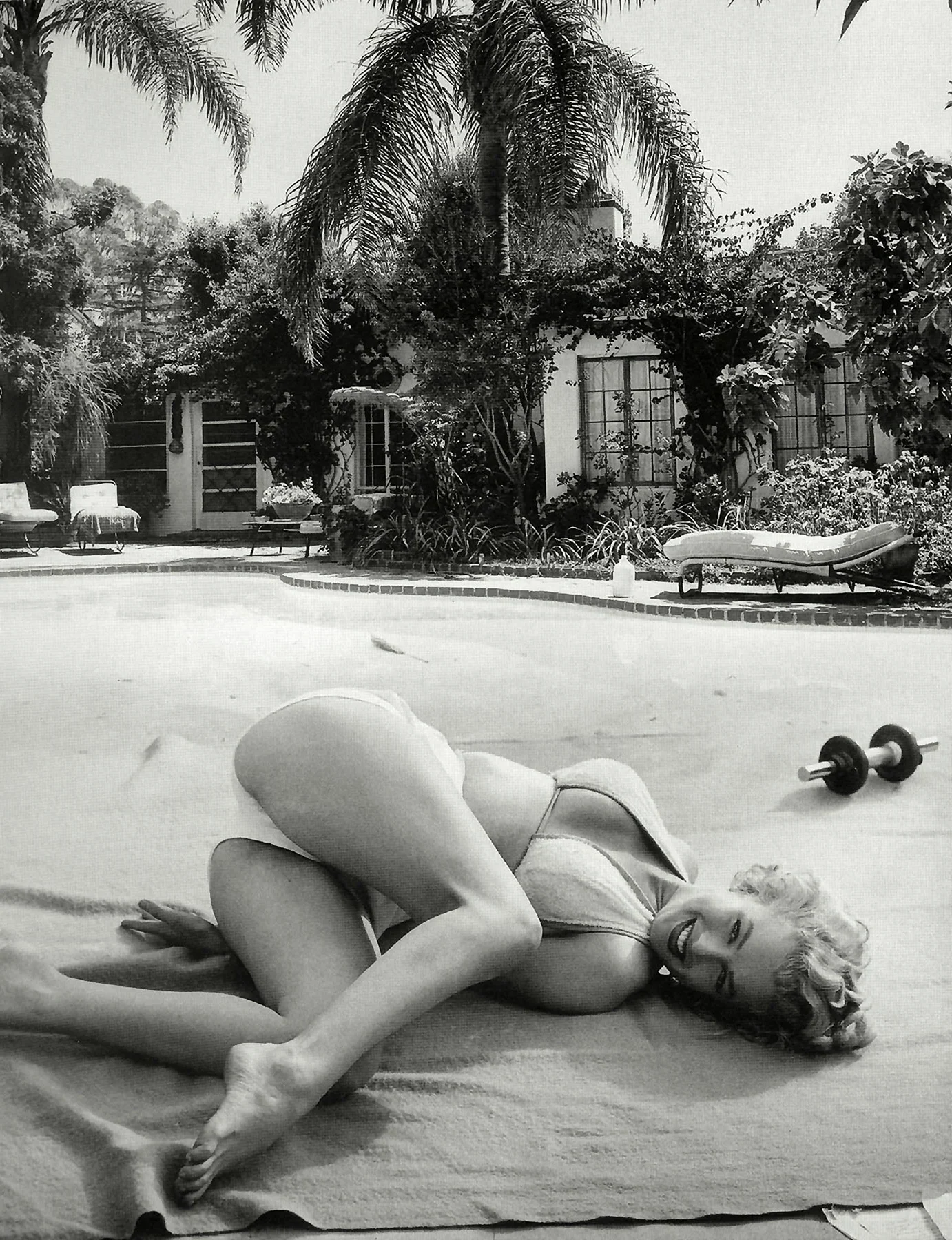Marilyn Monroe Butt Wallpaper