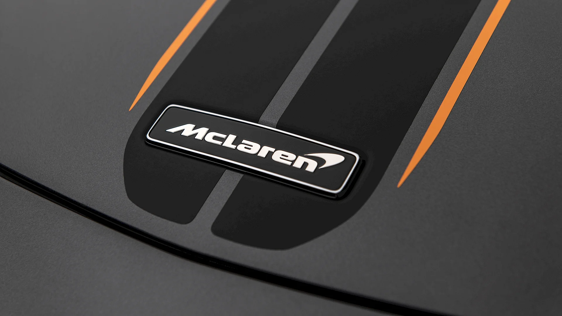 Mclaren 600lt Logo Wallpaper