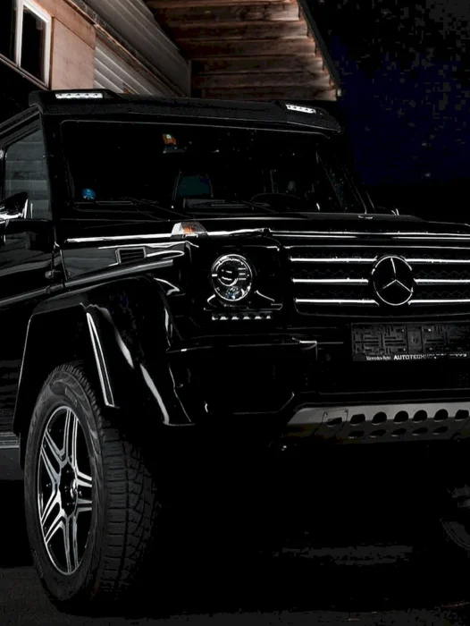 Mercedes Jeep Black Wallpaper