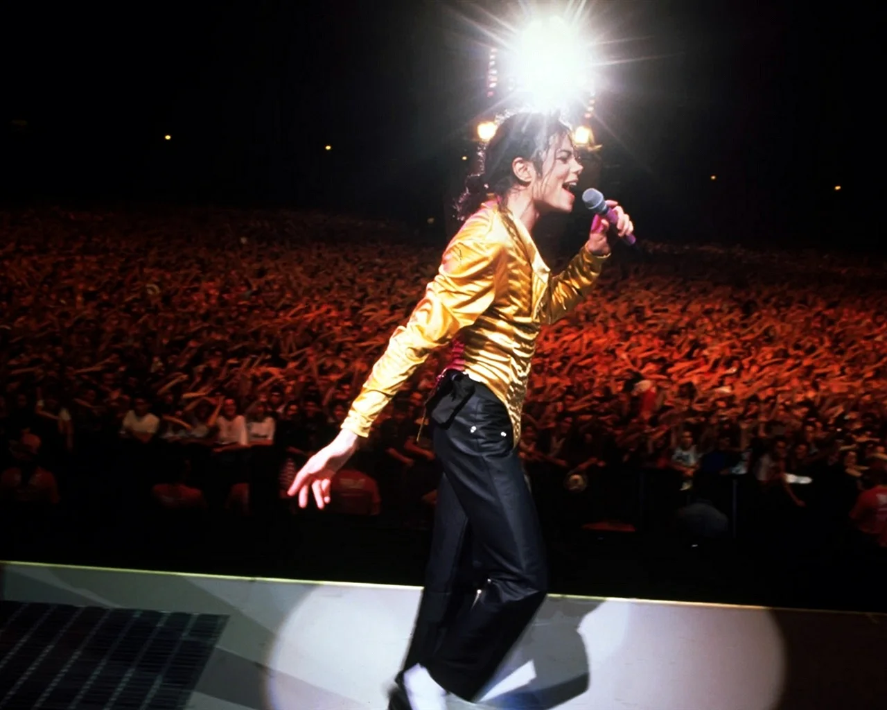 Michael Jackson Concert Wallpaper