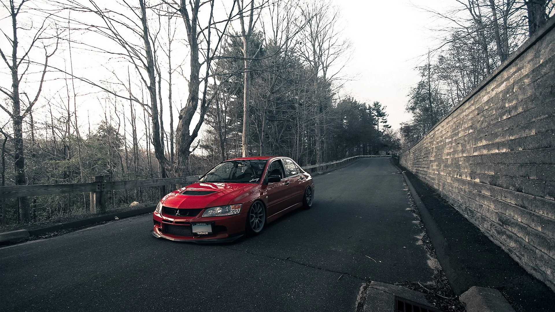 Mitsubishi Lancer Evo 9 Wallpaper