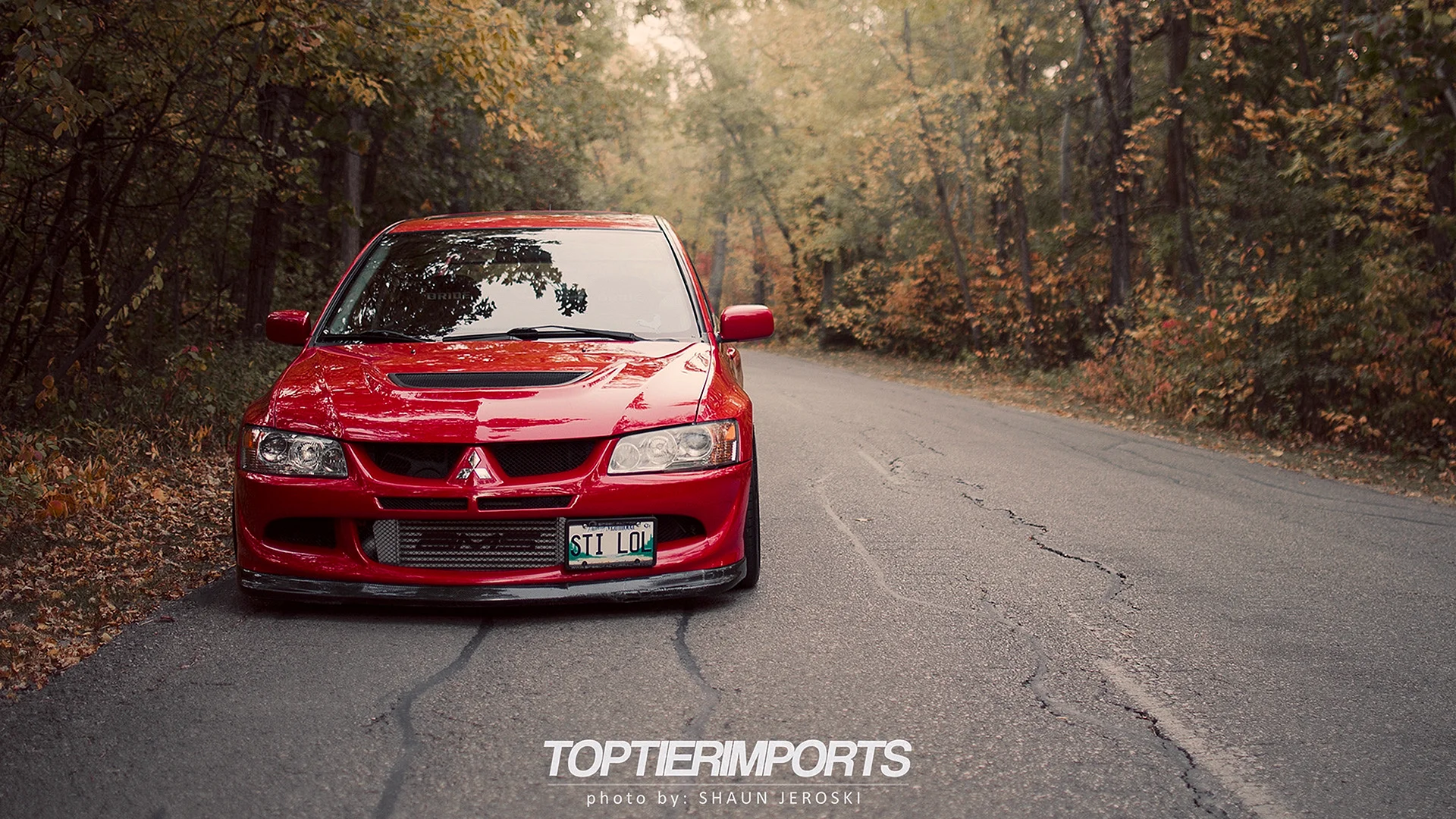 Mitsubishi Lancer Evo 9 Wallpaper