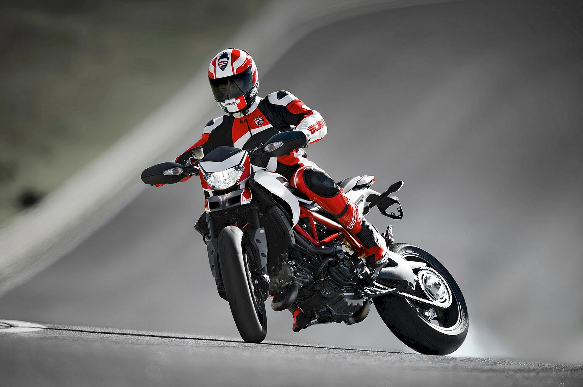 Moto Ducati Wallpaper