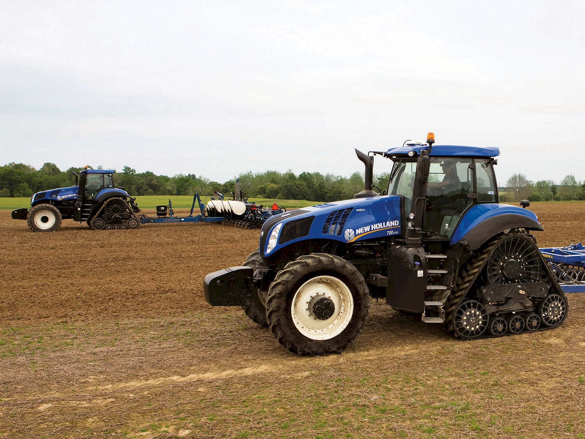 New Holland T8 And 2021 Wallpaper