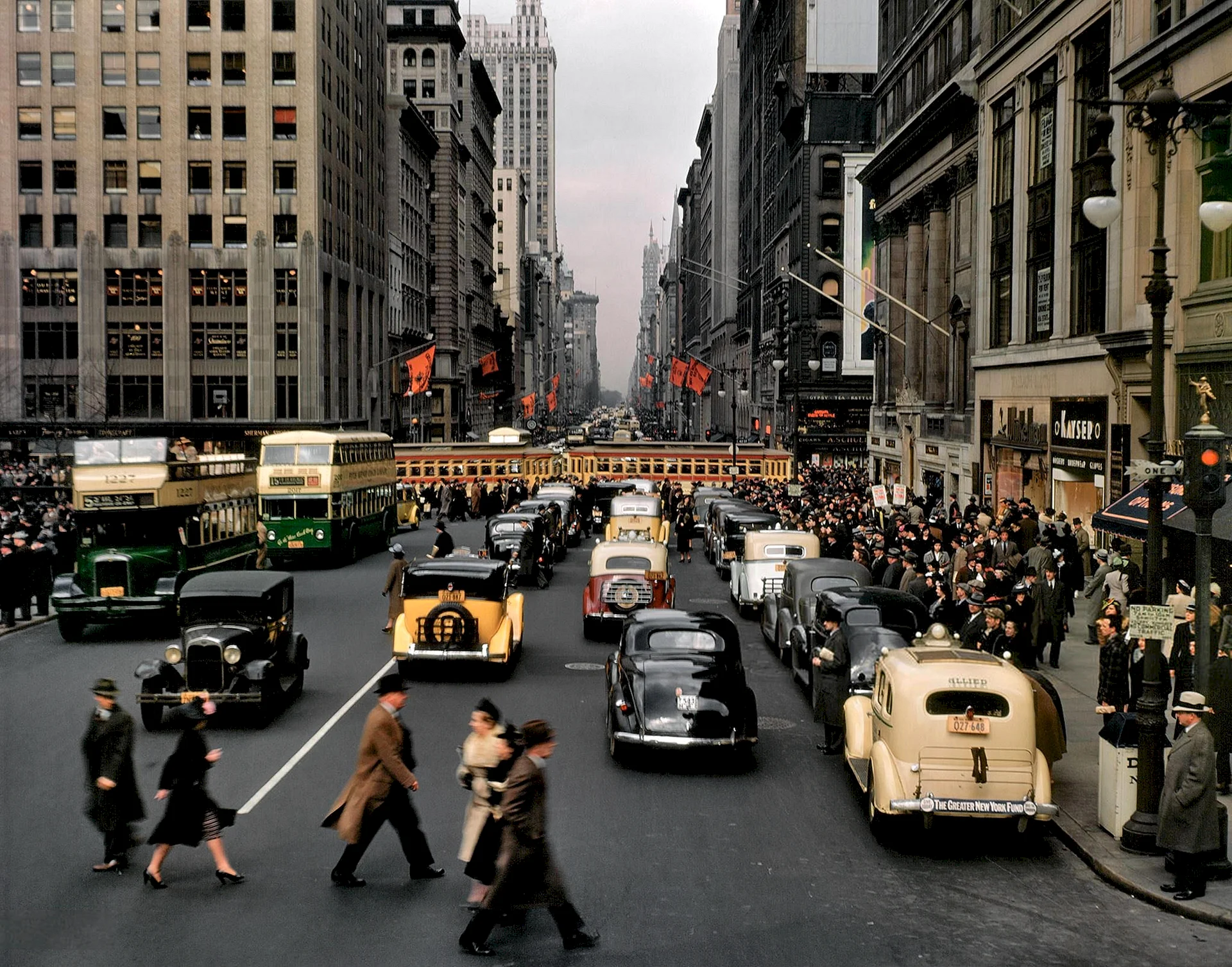 New York 1940 Wallpaper